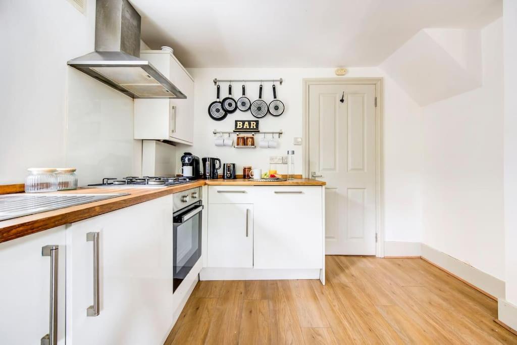Heart Of Hackney 2bed Garden Flat Sleeps 6 Londen