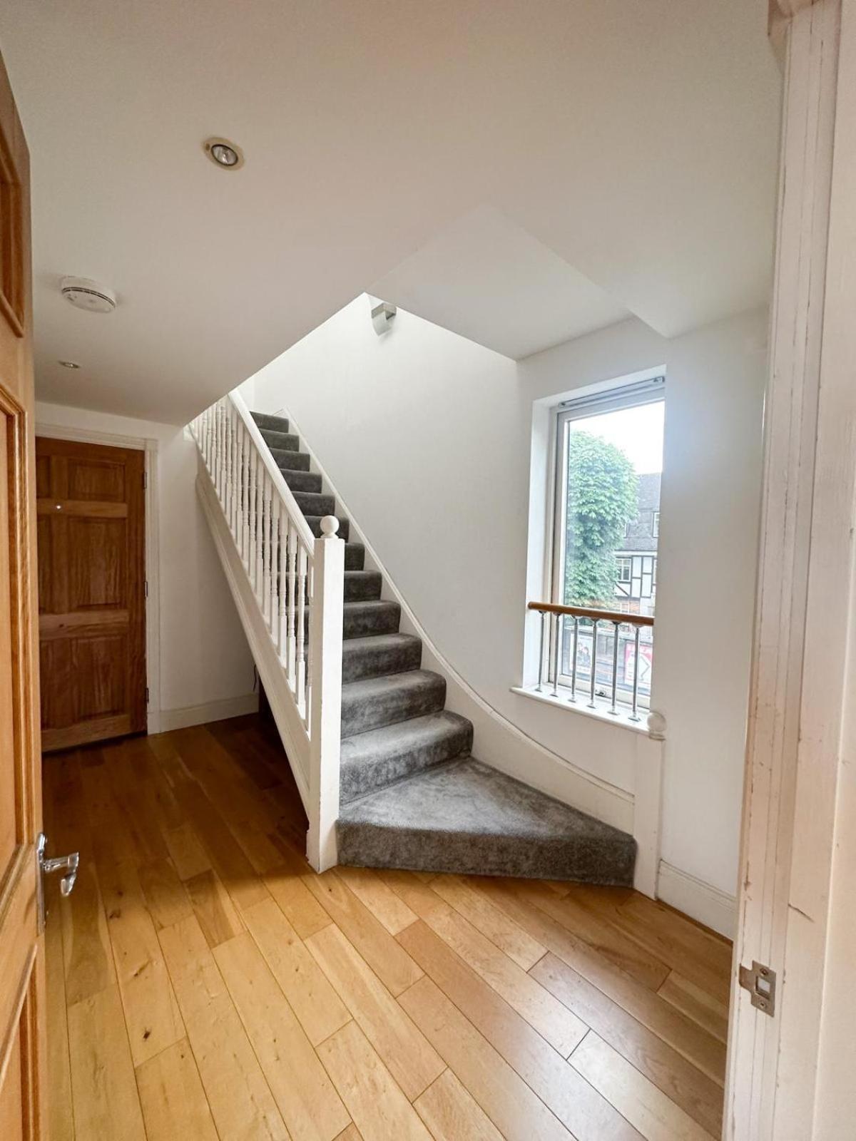 Clapham Court Penthouse Lägenhet *