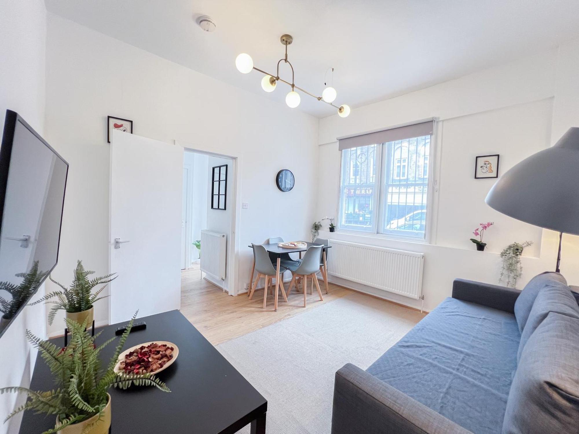 Pleasant 1 Bedroom Camden -on 1st Floor Lejlighed