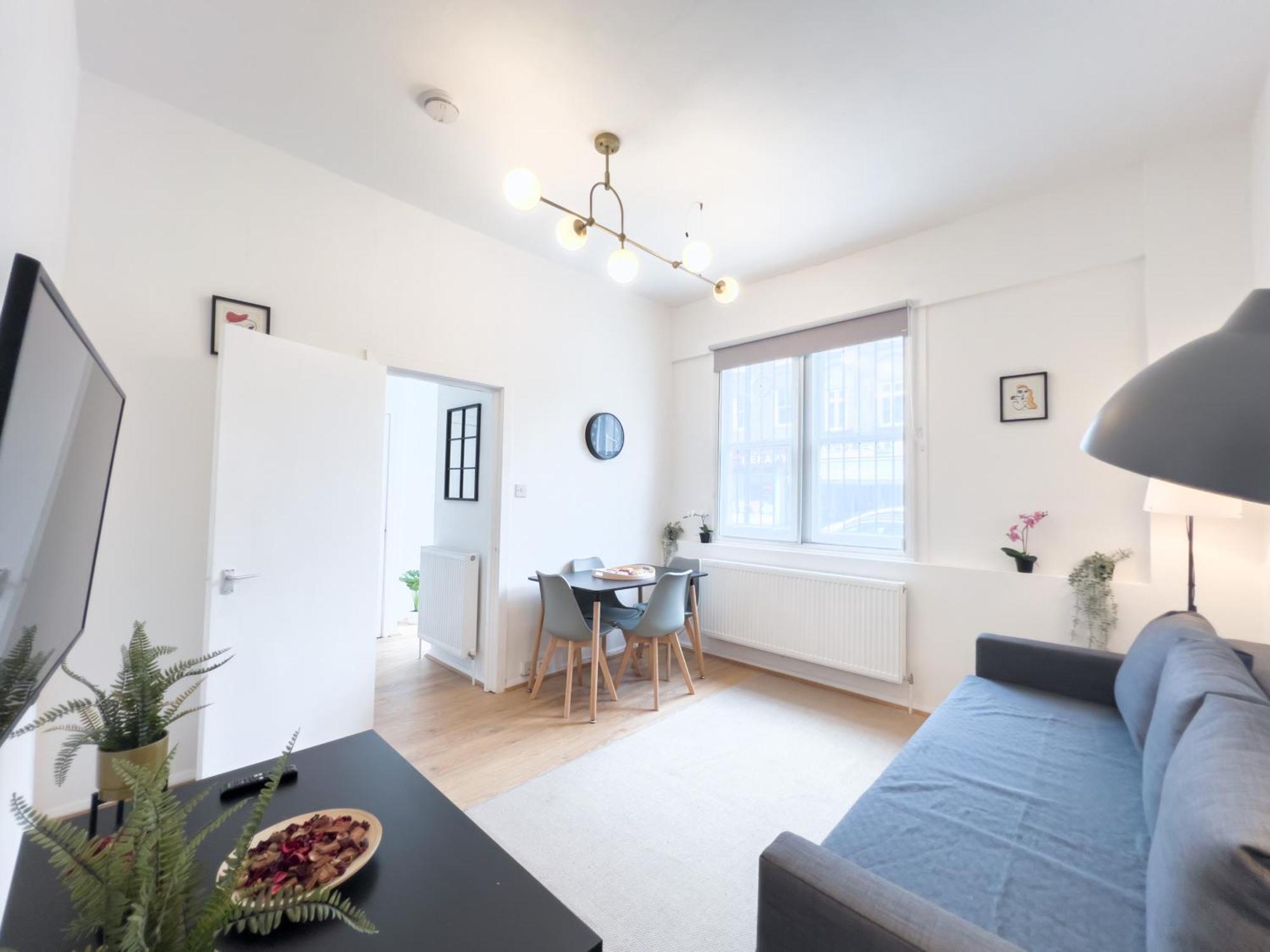 Pleasant 1 Bedroom Camden -on 1st Floor Lejlighed London