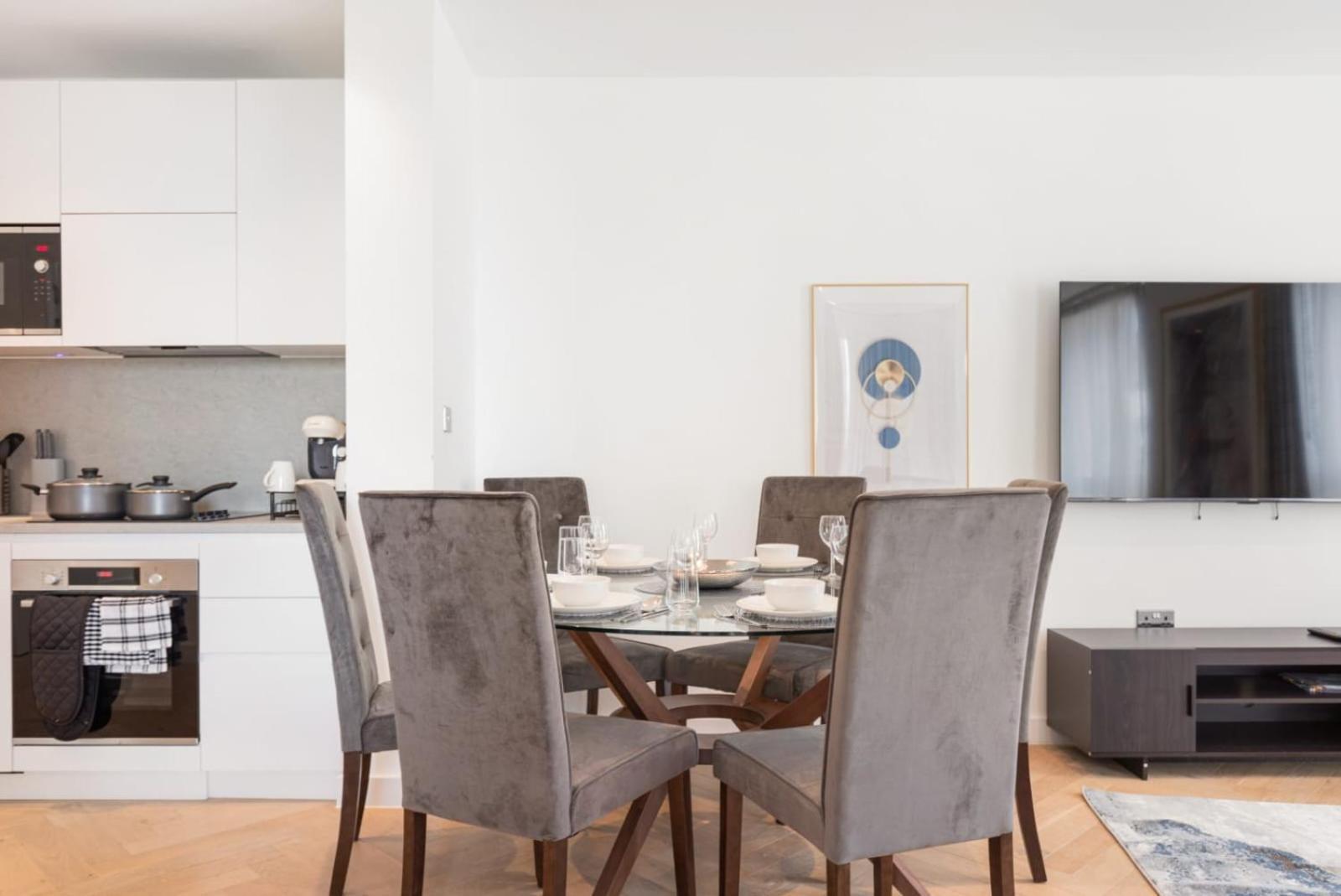 Melrose Place 7beds Free Wifi Wembley Stadium 15mins To Lejlighed