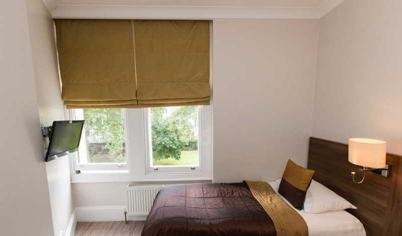 House 3*