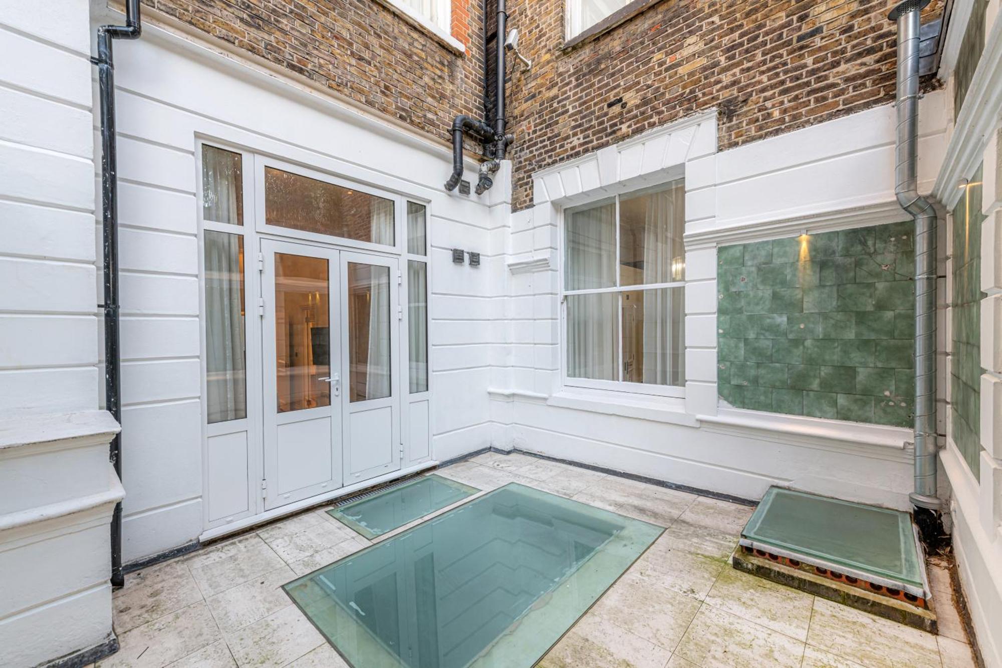 Aparthotel 20 Hertford Street London