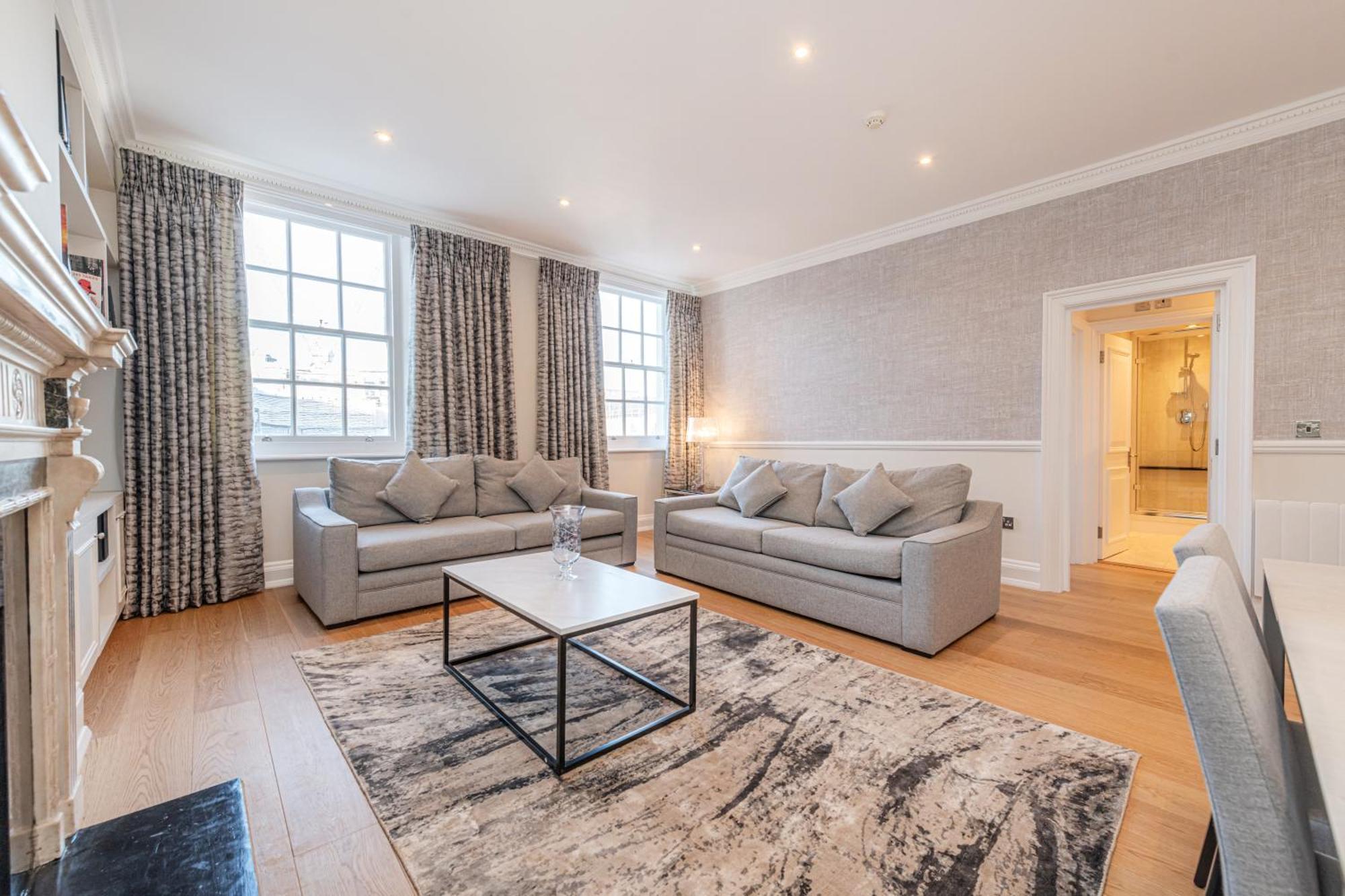 20 Hertford Street 4*