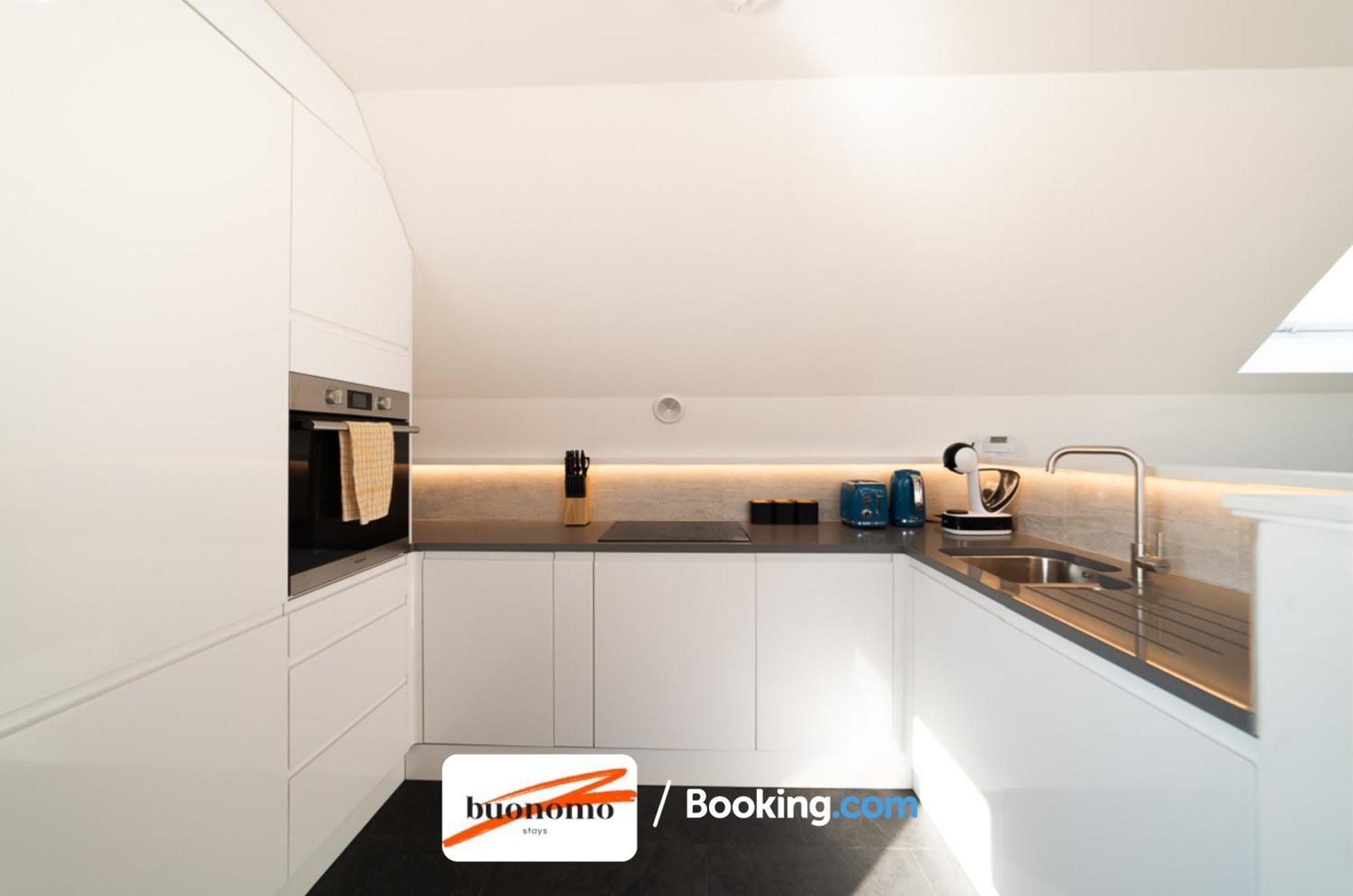 Two Bedroom At Buonomo Short Lets & Serviced Lägenhet London