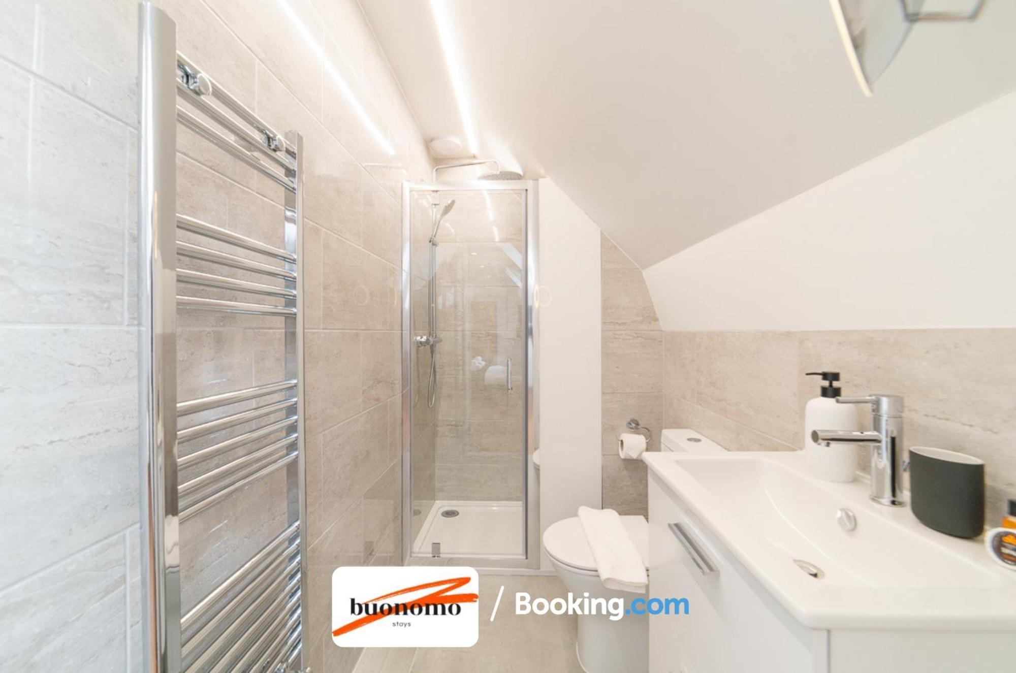Appartement Two Bedroom At Buonomo Short Lets & Serviced