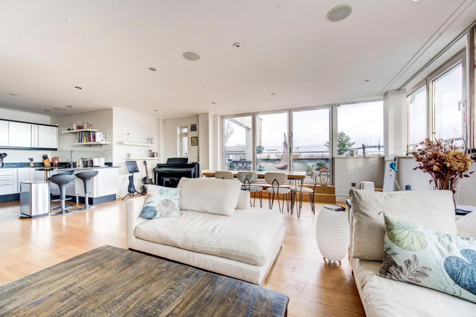 Guestready - Cosmopolitan Living In * London