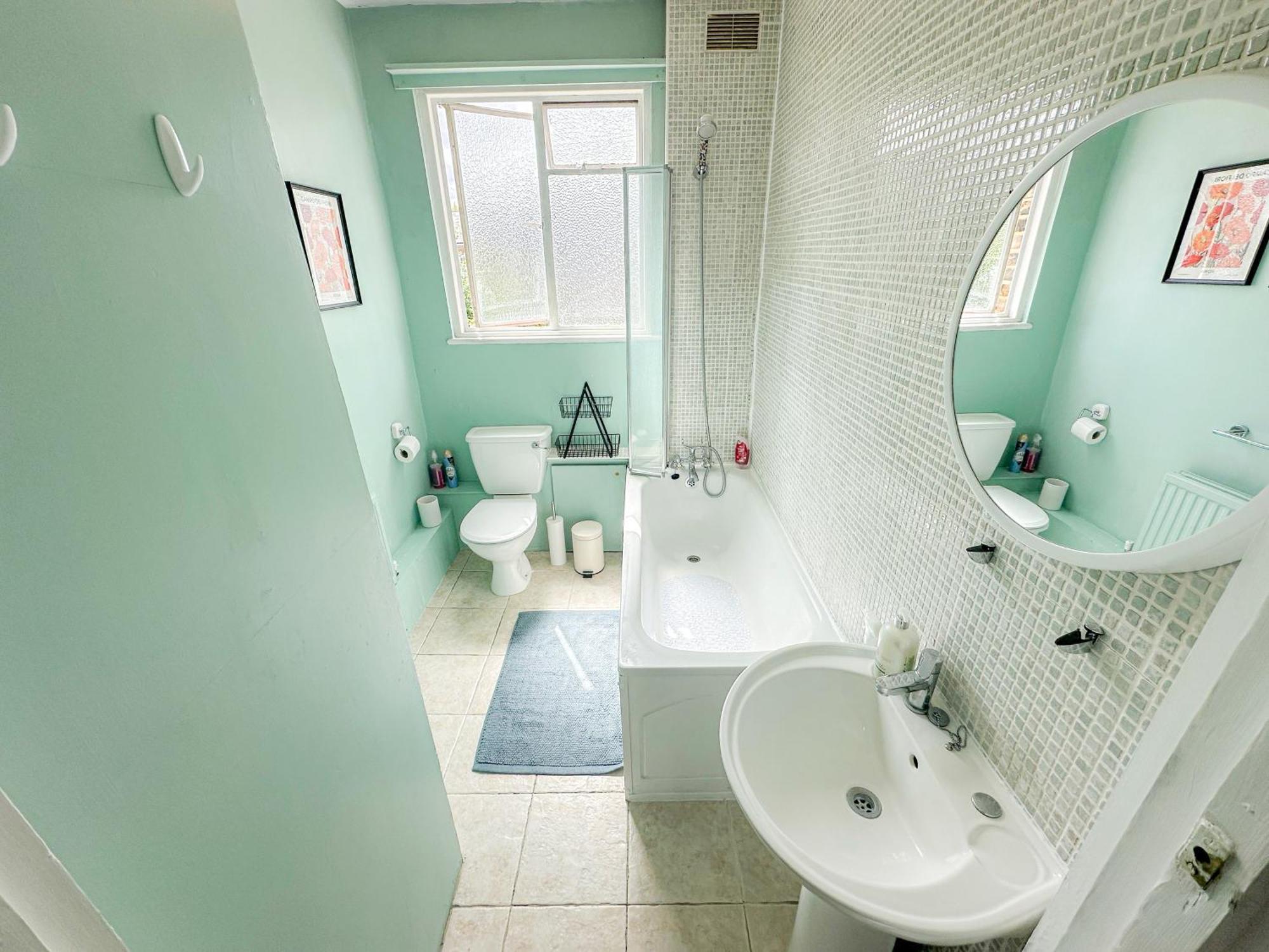 Leilighet Stylish 1-bed Flat In Willesden With Private Patio London
