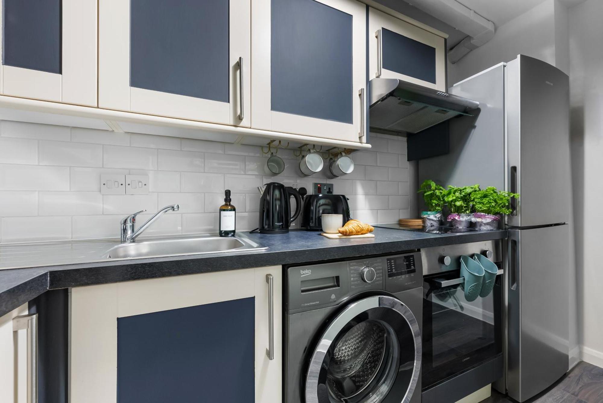Apartment Chic 2 Bedroom Near Liverpool Street By Gold London