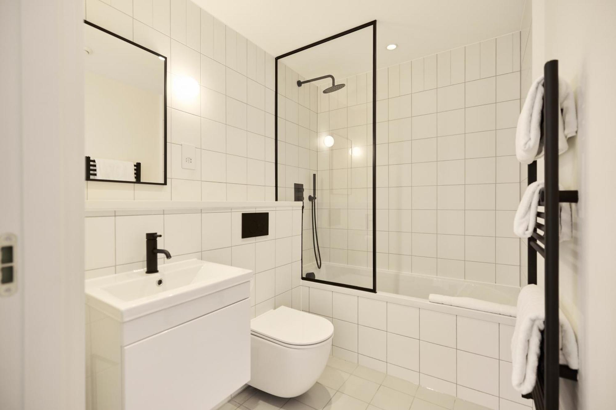 Apartment The East Mile Quarters - Gorgeous 3bdr Flat With Balcony London