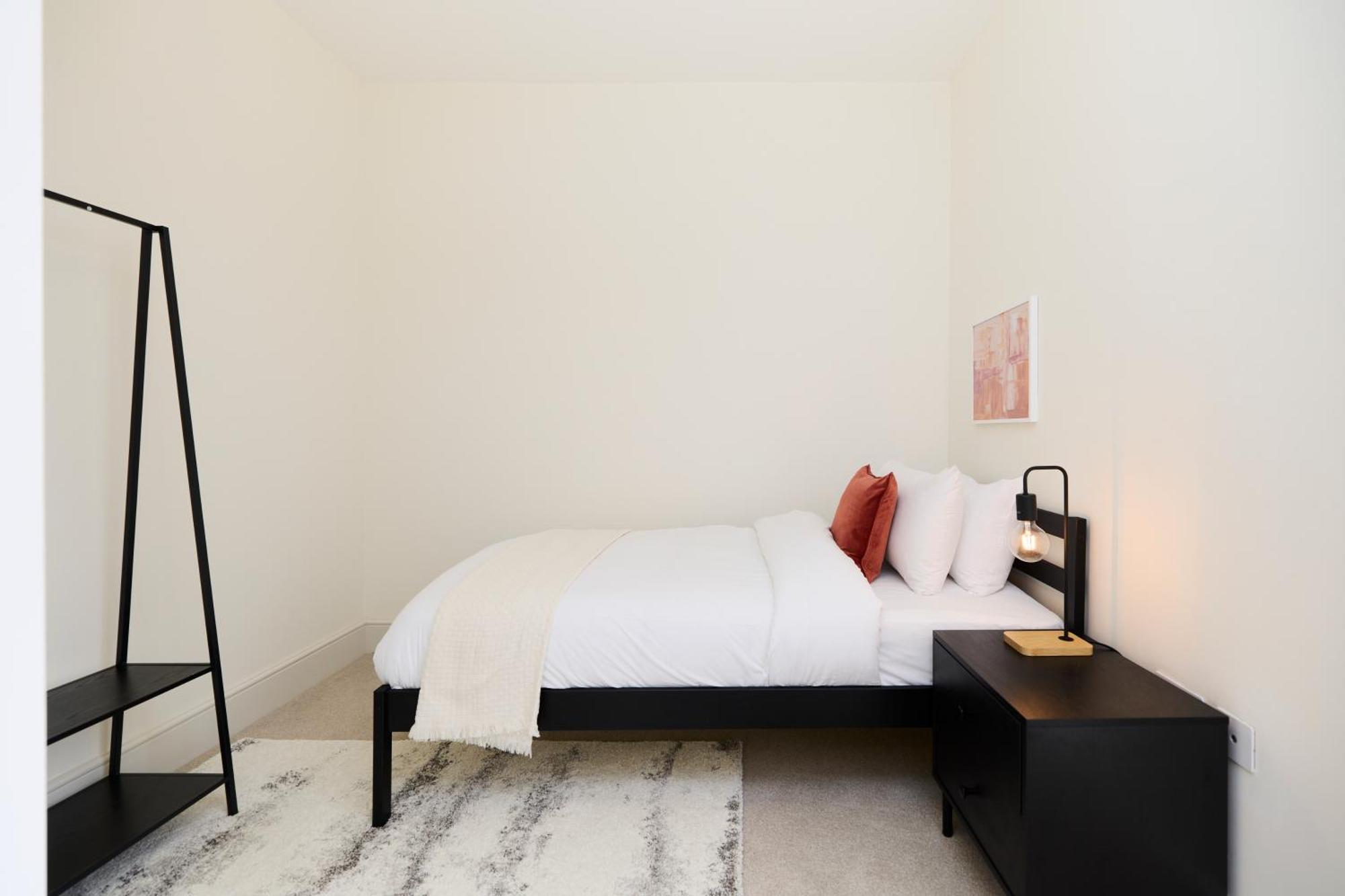 Apartment The East Mile Hideout - Trendy 3bdr Flat With Balcony