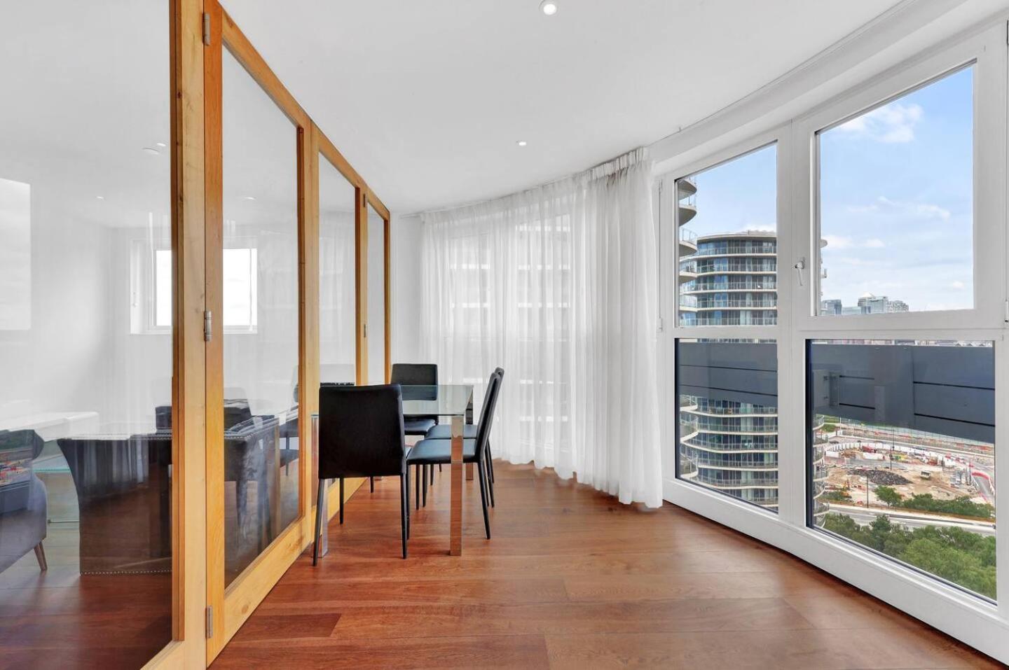 Apartment Pass The Keys Panoramic Views Centralparking London