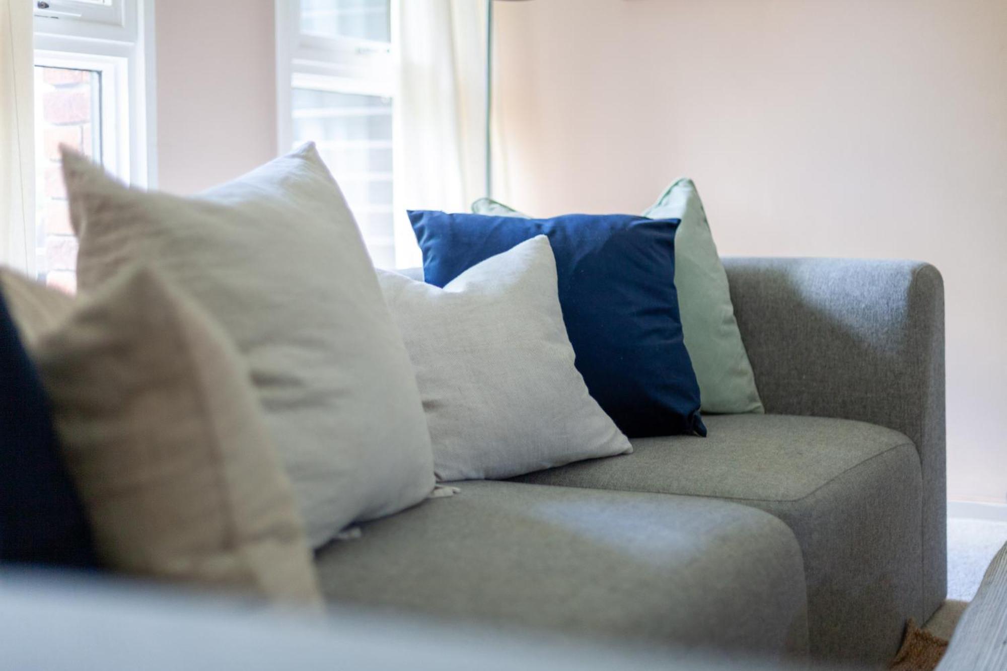 Mezzanine 3-bed In Central London, By Westminster Lejlighed
