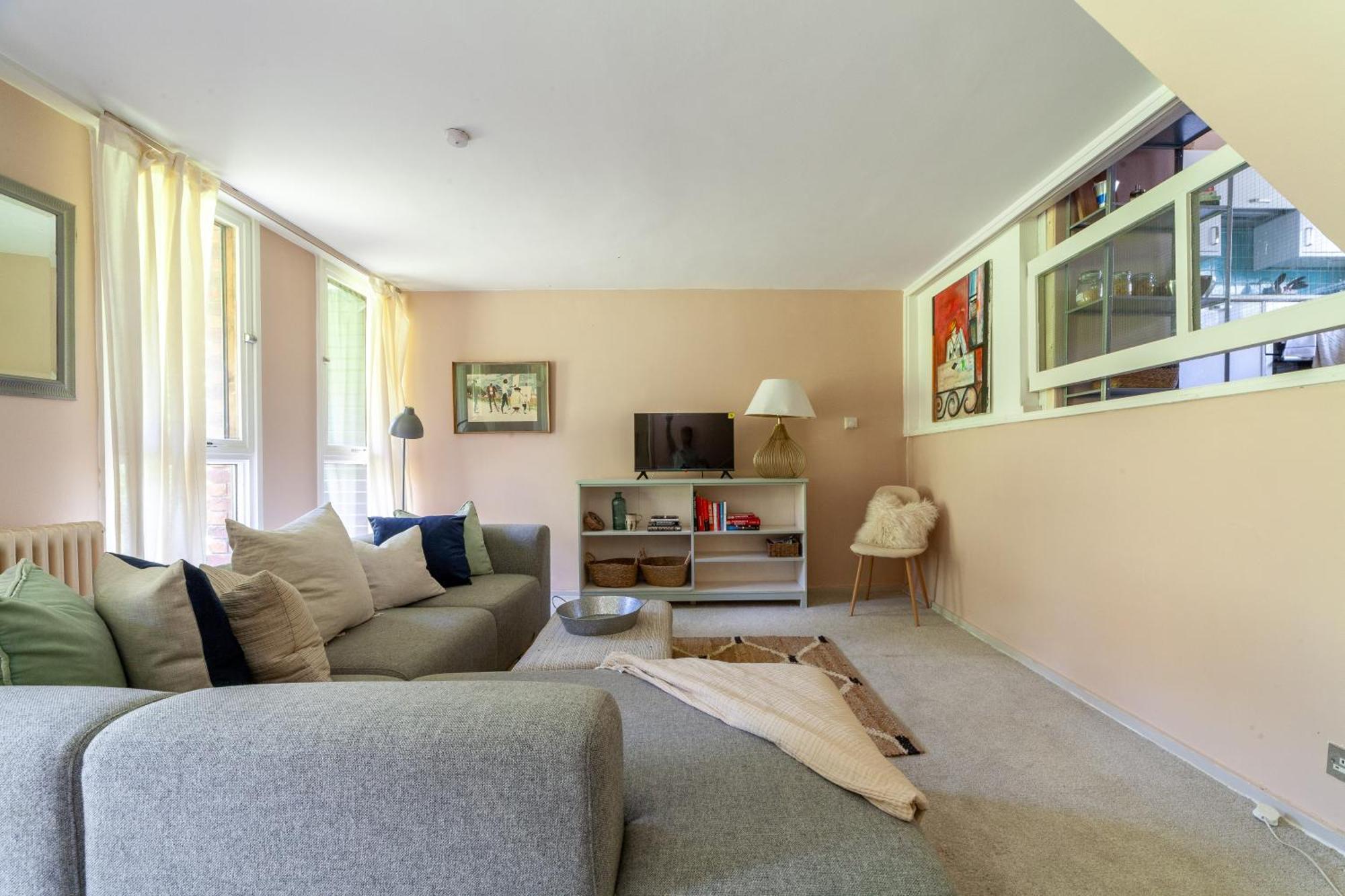Mezzanine 3-bed In Central London, By Westminster Lejlighed *