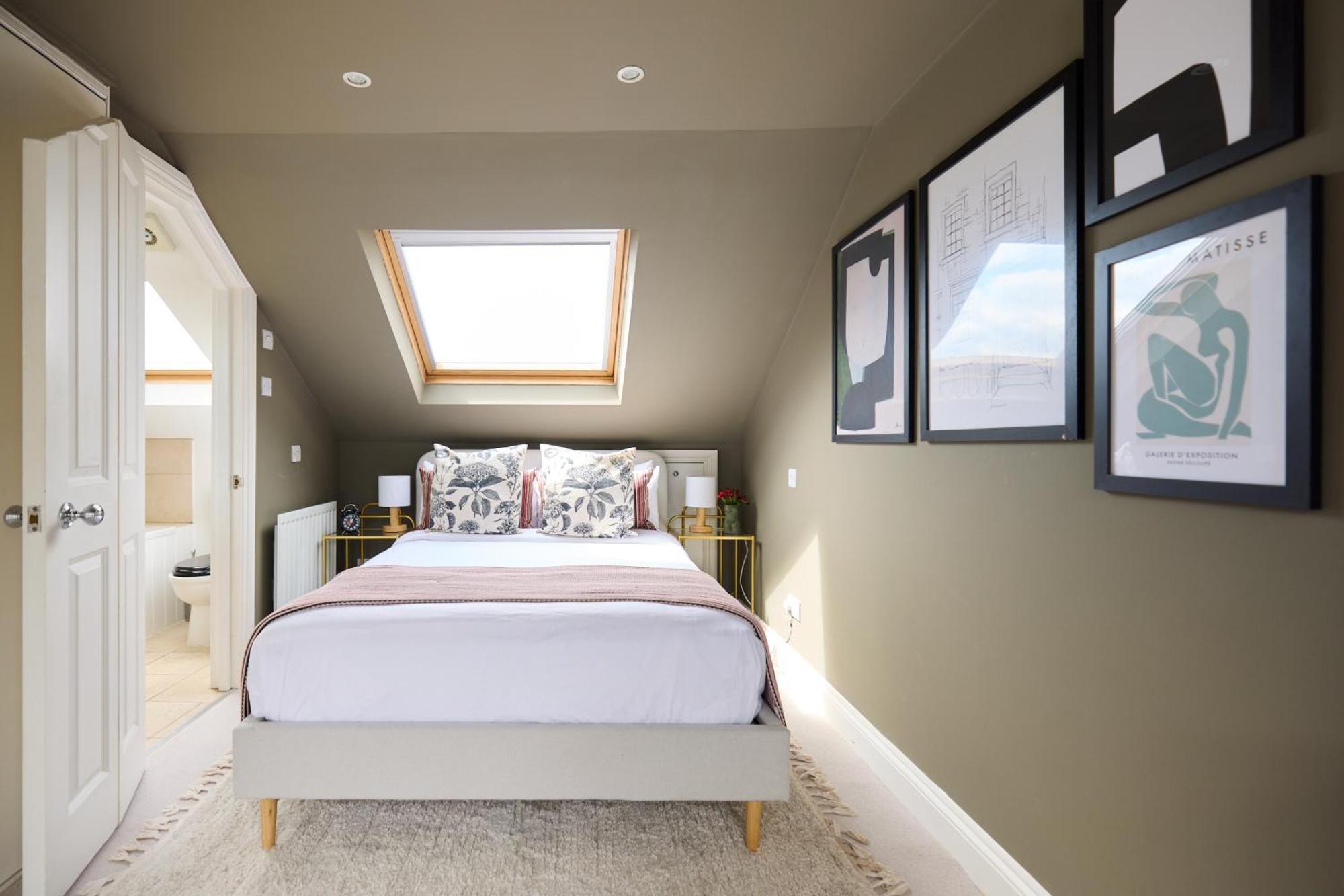 Lägenhet The Fulham Arms - Elegant 3bdr Flat With Terrace London