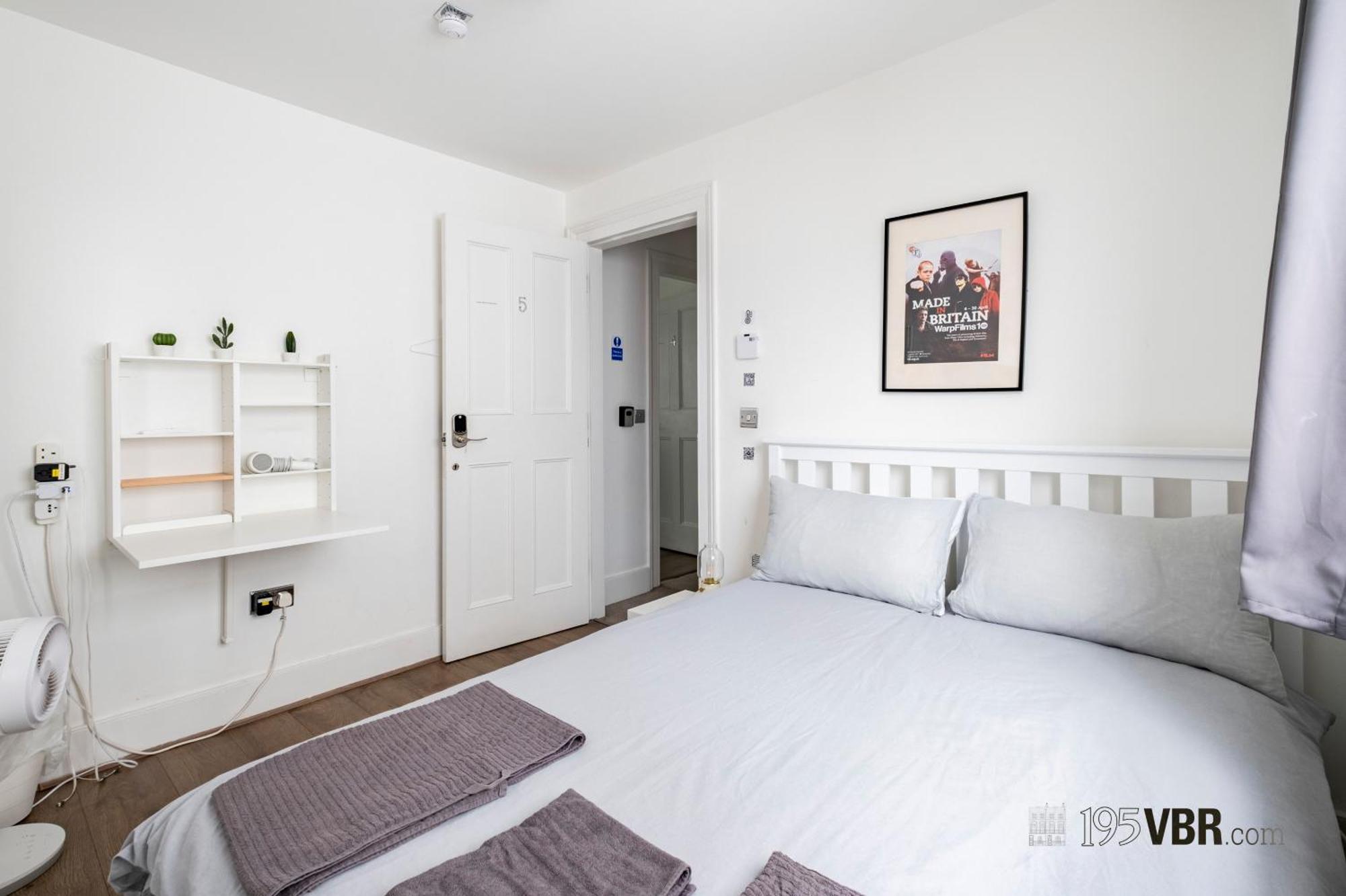 195vbr With Private Bathrooms, Shared Kitchen Appartement
