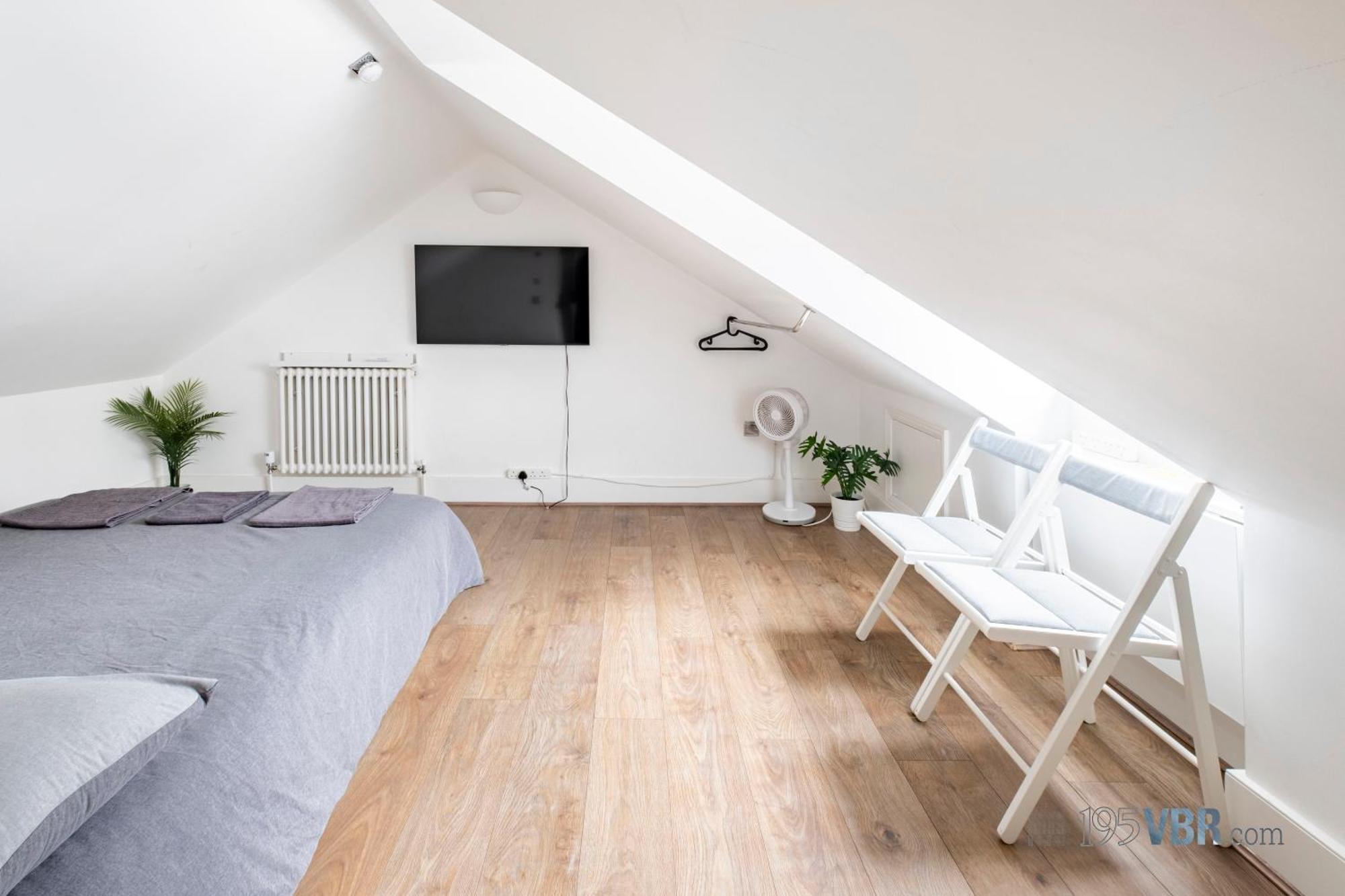 Appartement 195vbr With Private Bathrooms, Shared Kitchen *