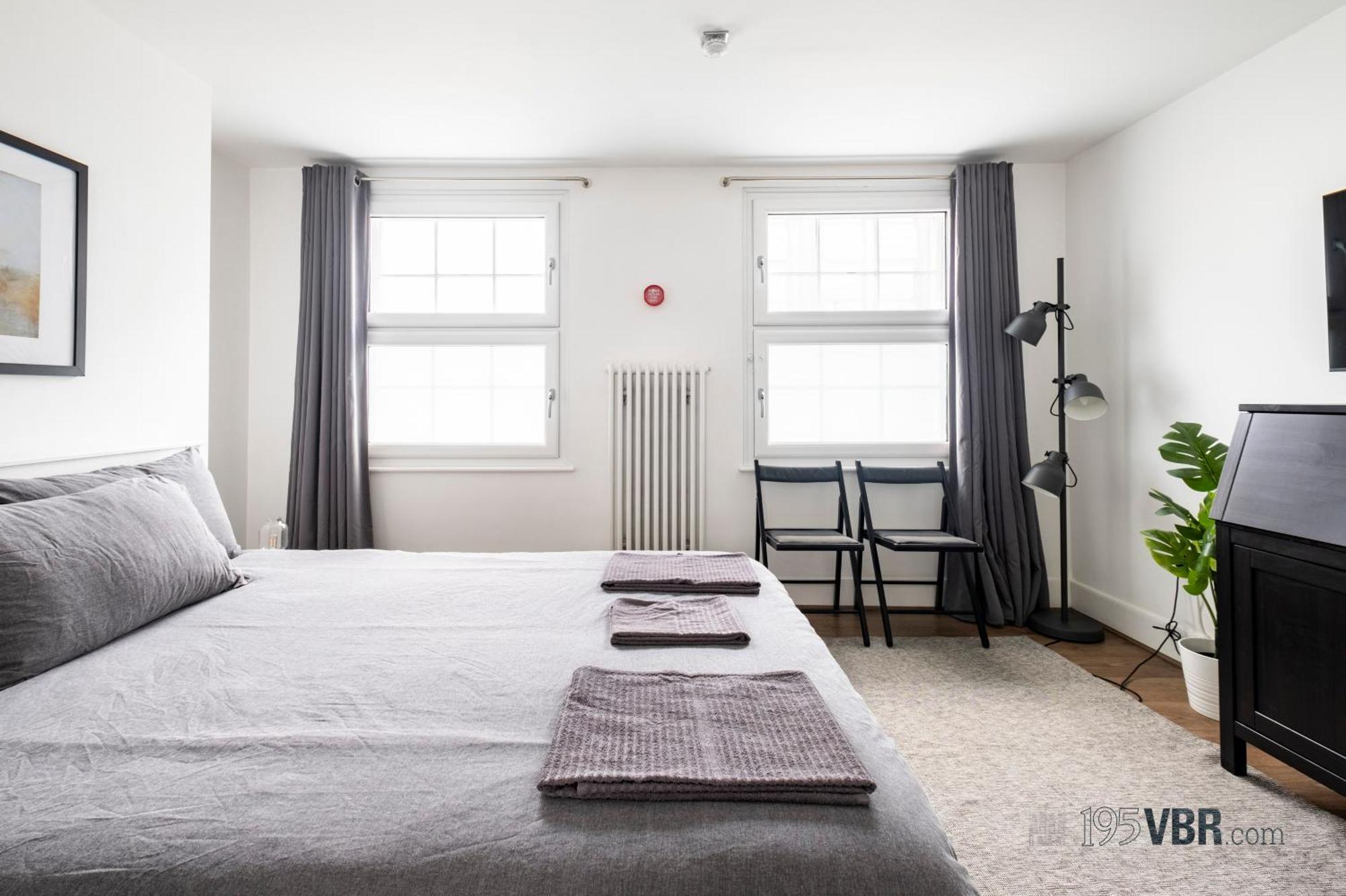195vbr With Private Bathrooms, Shared Kitchen * Londres