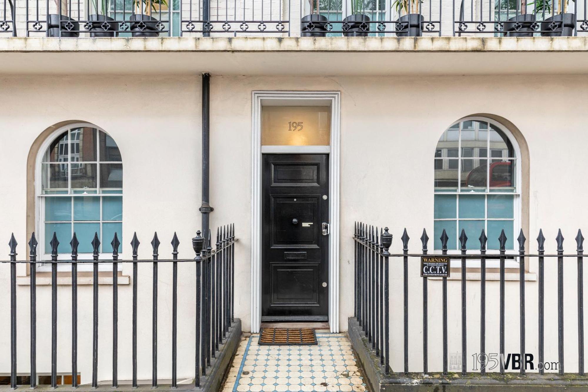 195vbr With Private Bathrooms, Shared Kitchen * Londres