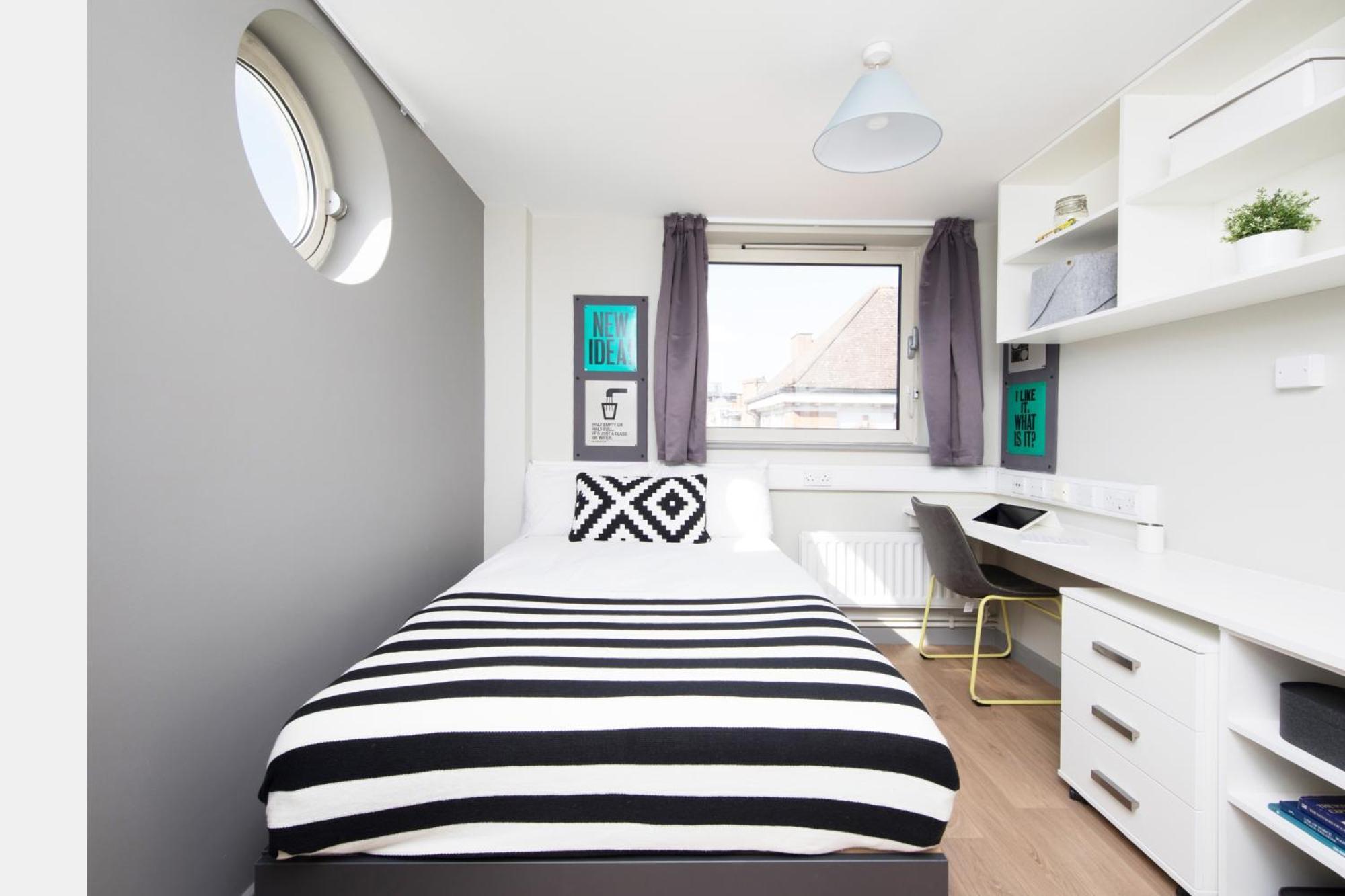Student Only, Ensuite In A At Accommodatie bij particulieren