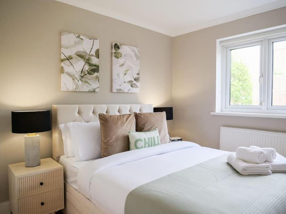 Hébergement de vacances Large 6 Bedroom Retreat In Holland Park Londres