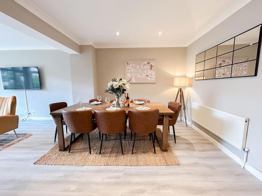 Hébergement de vacances Large 6 Bedroom Retreat In Holland Park Londres