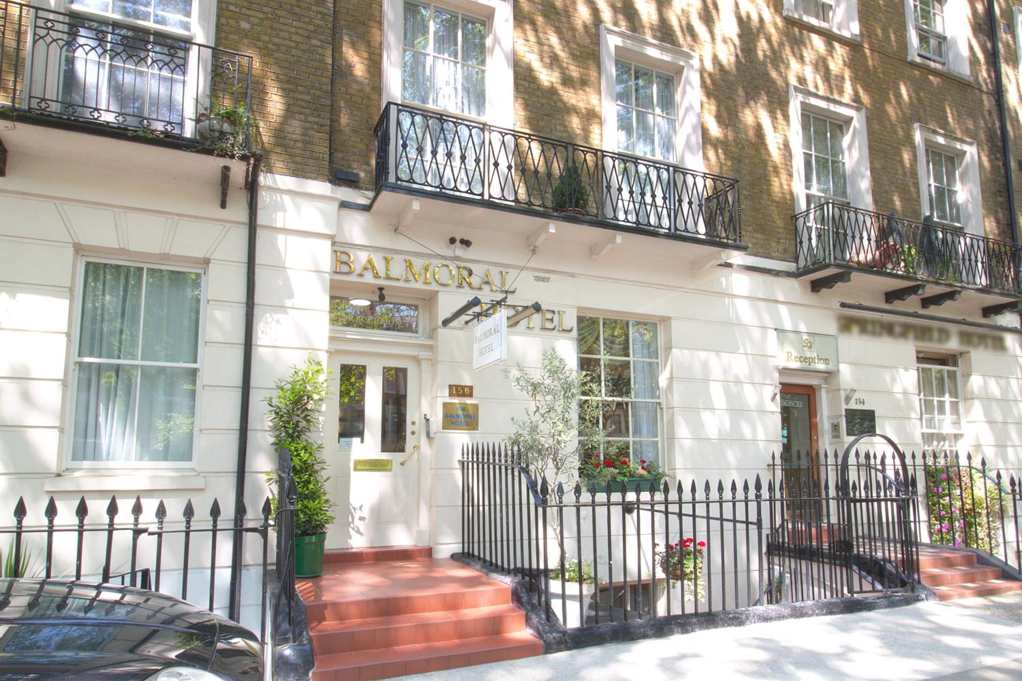 Hotel Balmoral House 2*