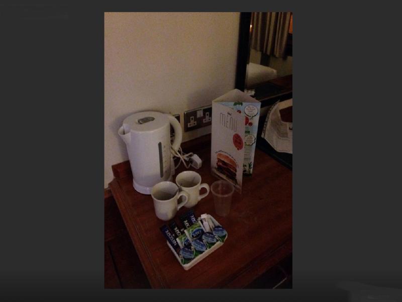 Hotell Travelodge Kings Cross Royal Scott