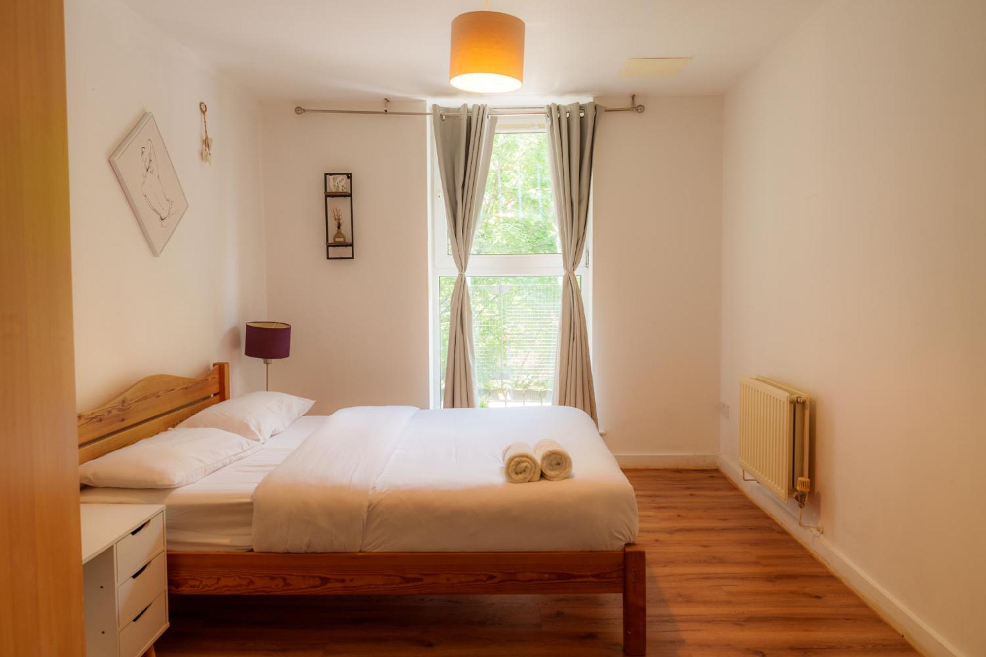 Spacious 2bd 2baths In Lejlighed *