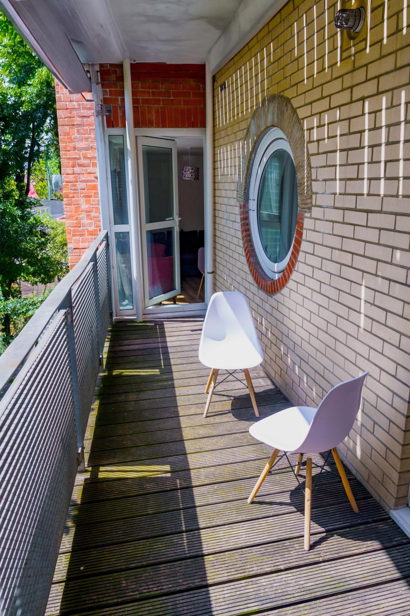 Lejlighed Spacious 2bd 2baths In *