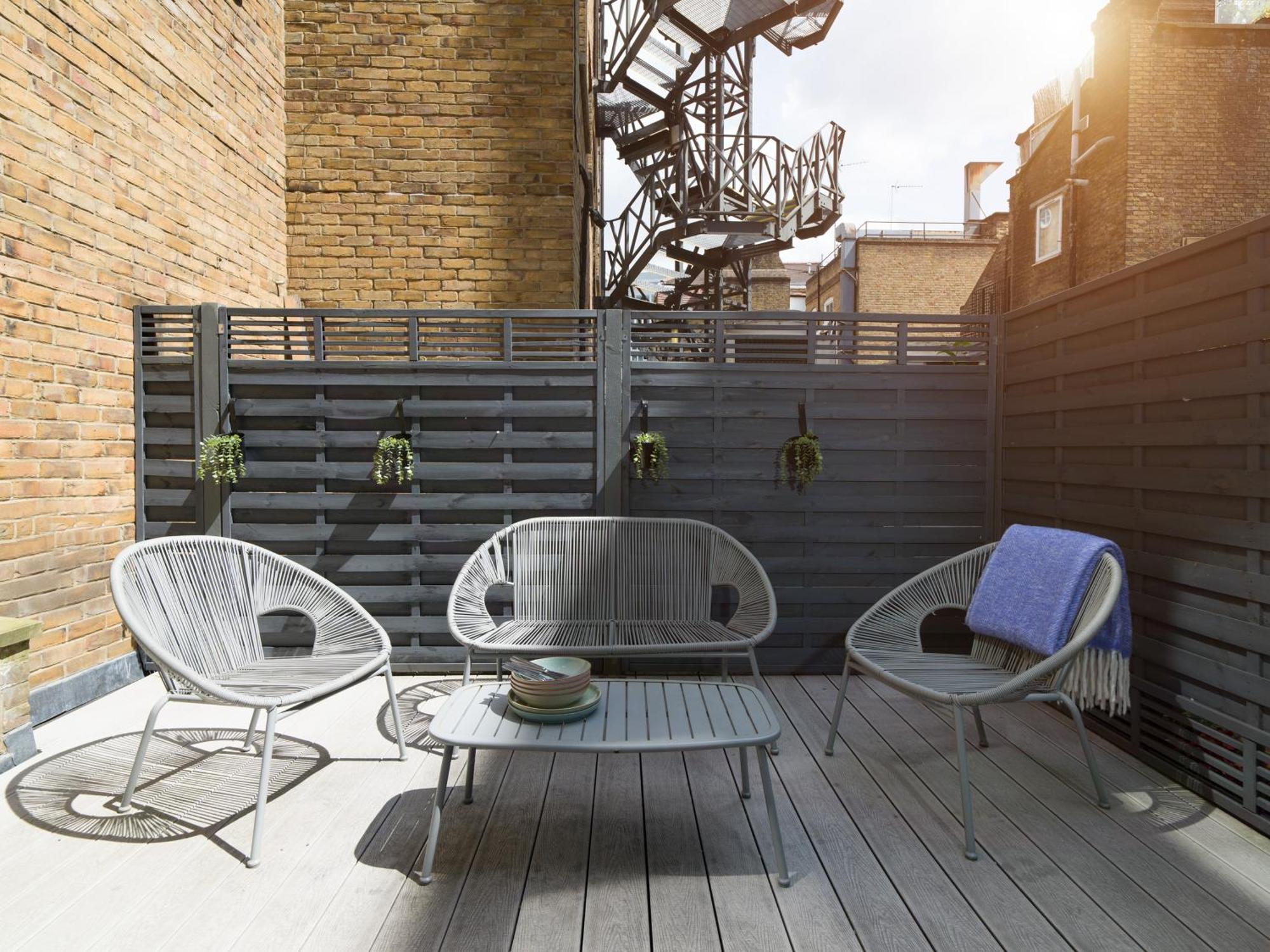 West End, Drury Lane, Modern 3 Bedroom Apt * Londen
