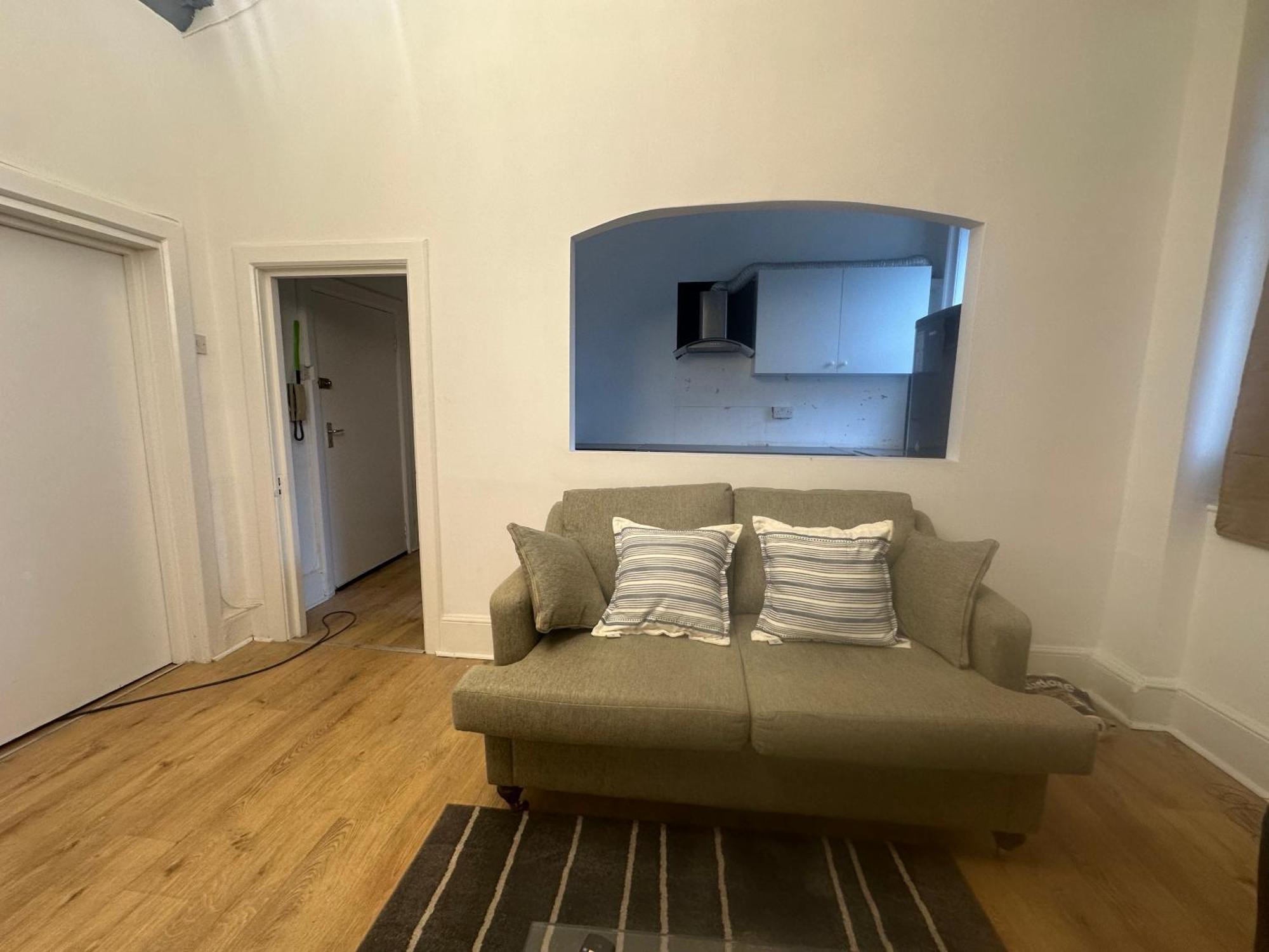 Lejlighed First Floor One Bed In West