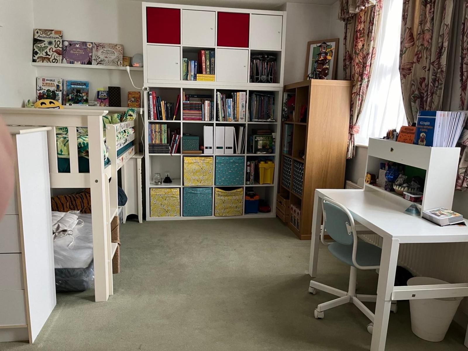 Apartment Beautiful 2 Bedroom *
