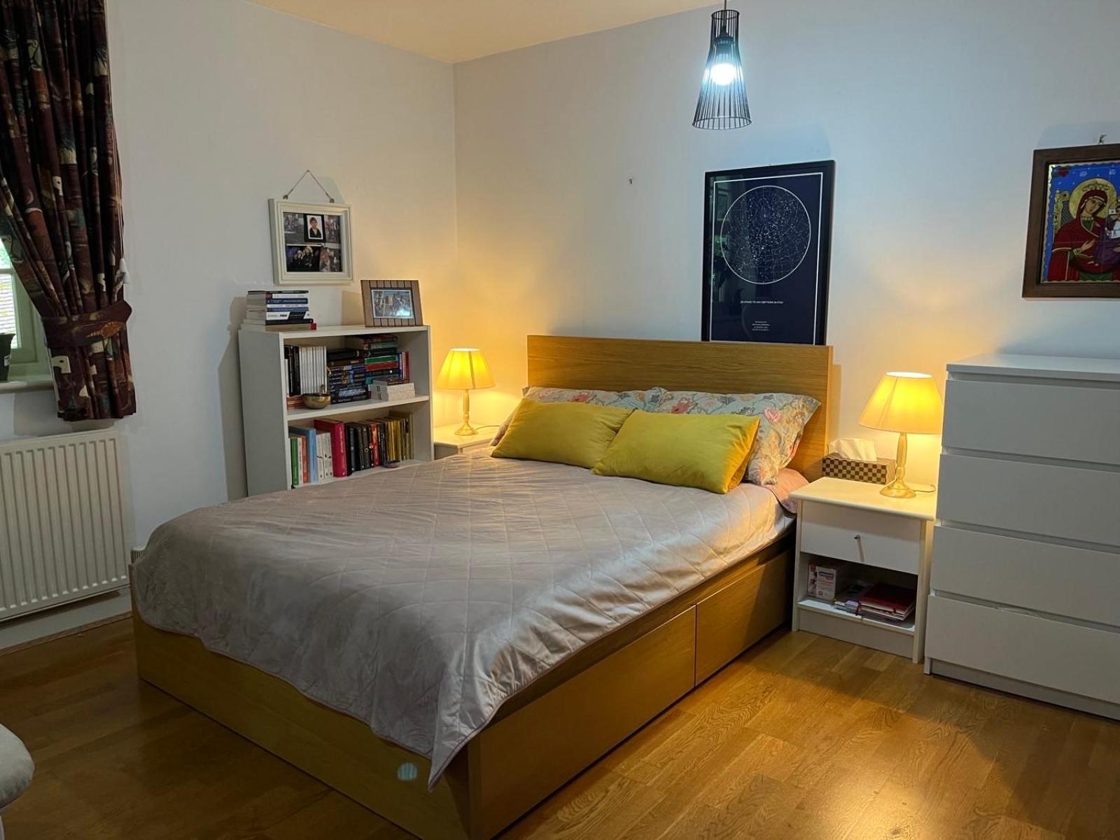 Beautiful 2 Bedroom * London