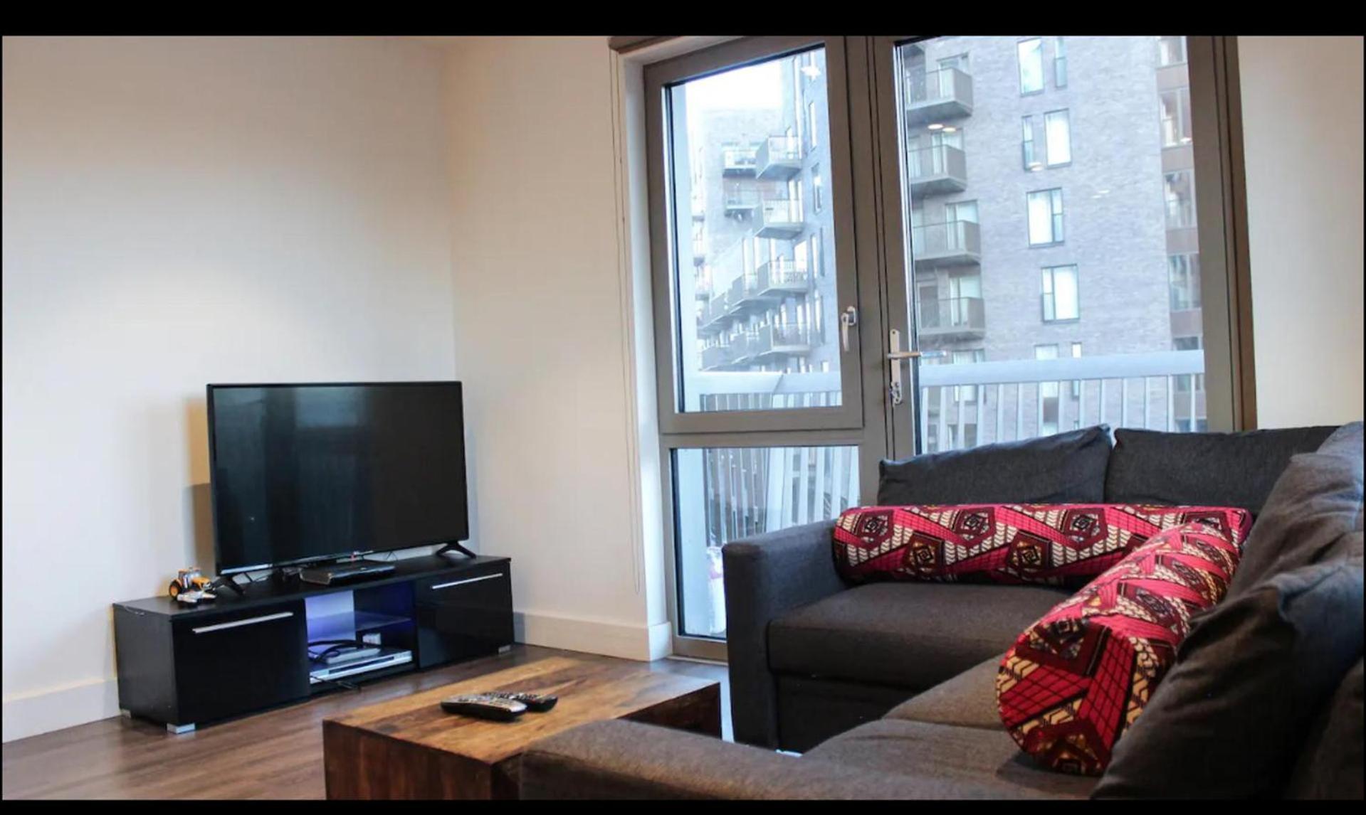 Charming With 2 Bedrooms Appartement