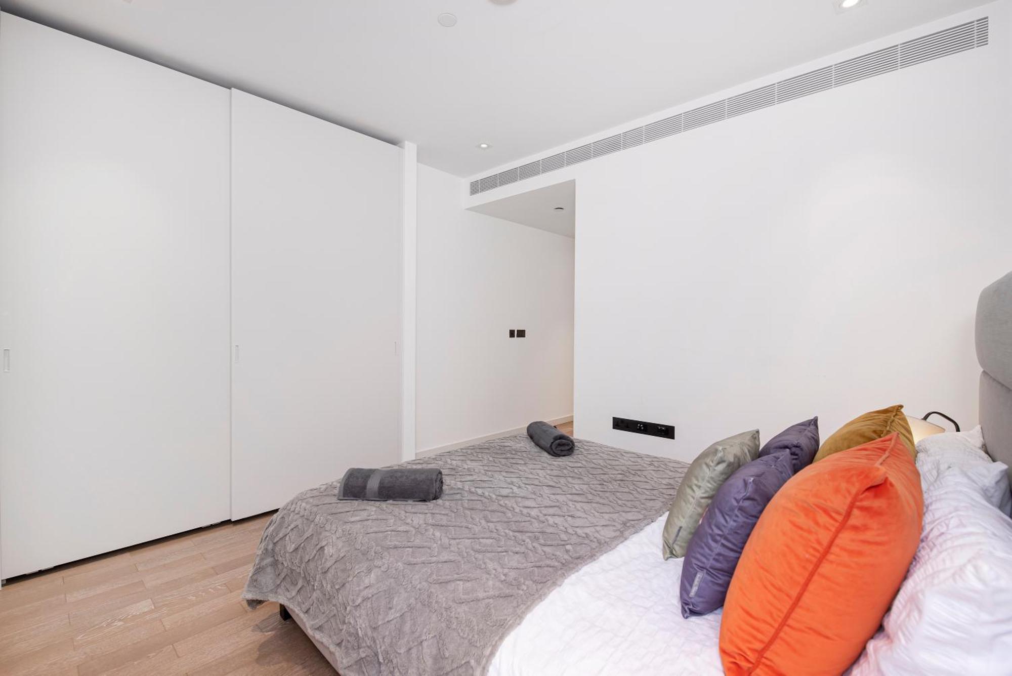 Modern 2 Bed Battersea Power Station * Londres
