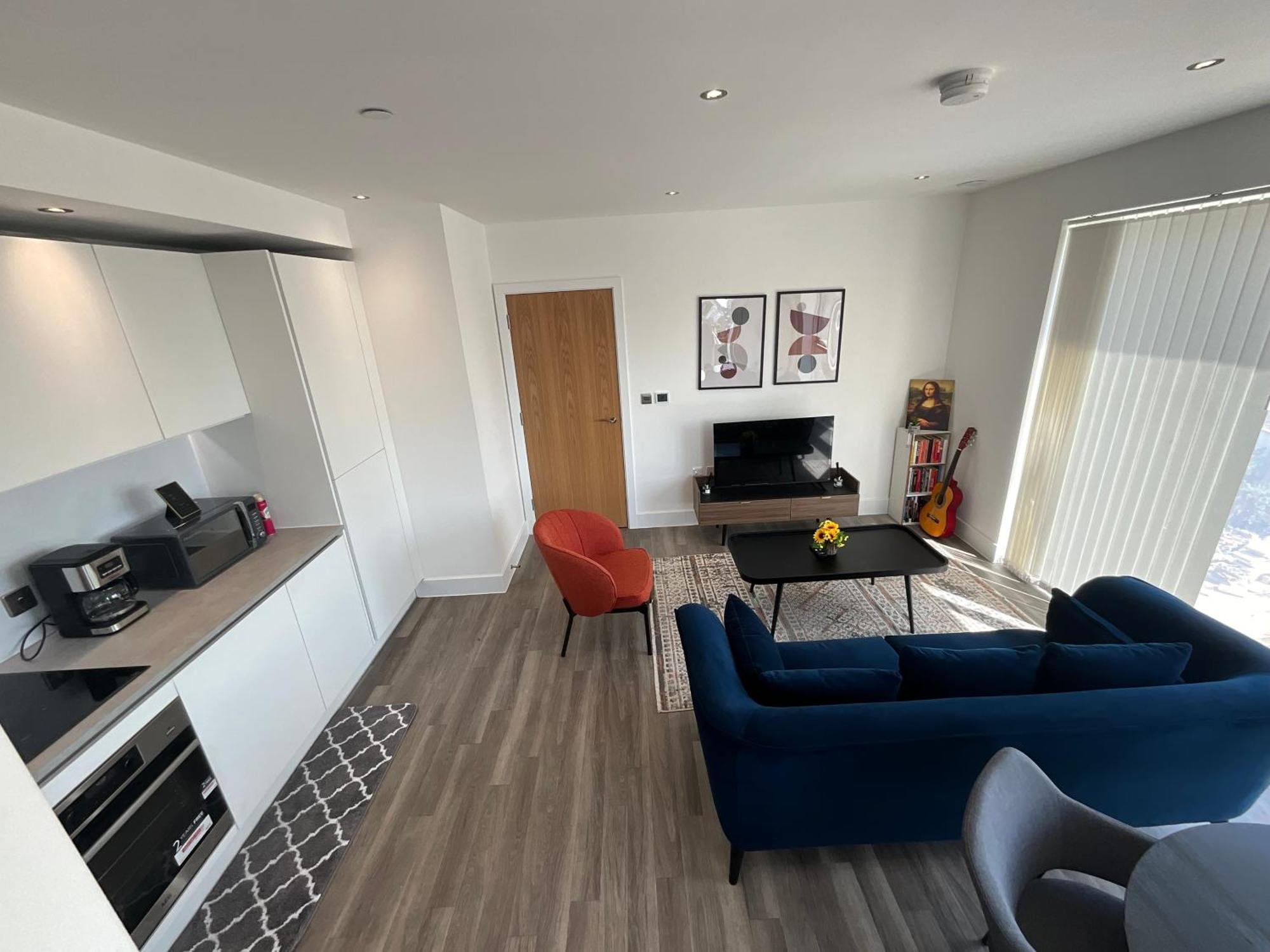 Appartement Deluxe Double Bed In Shared Near Canary Wharf, Airport & O2 Arena With Thames View Londen