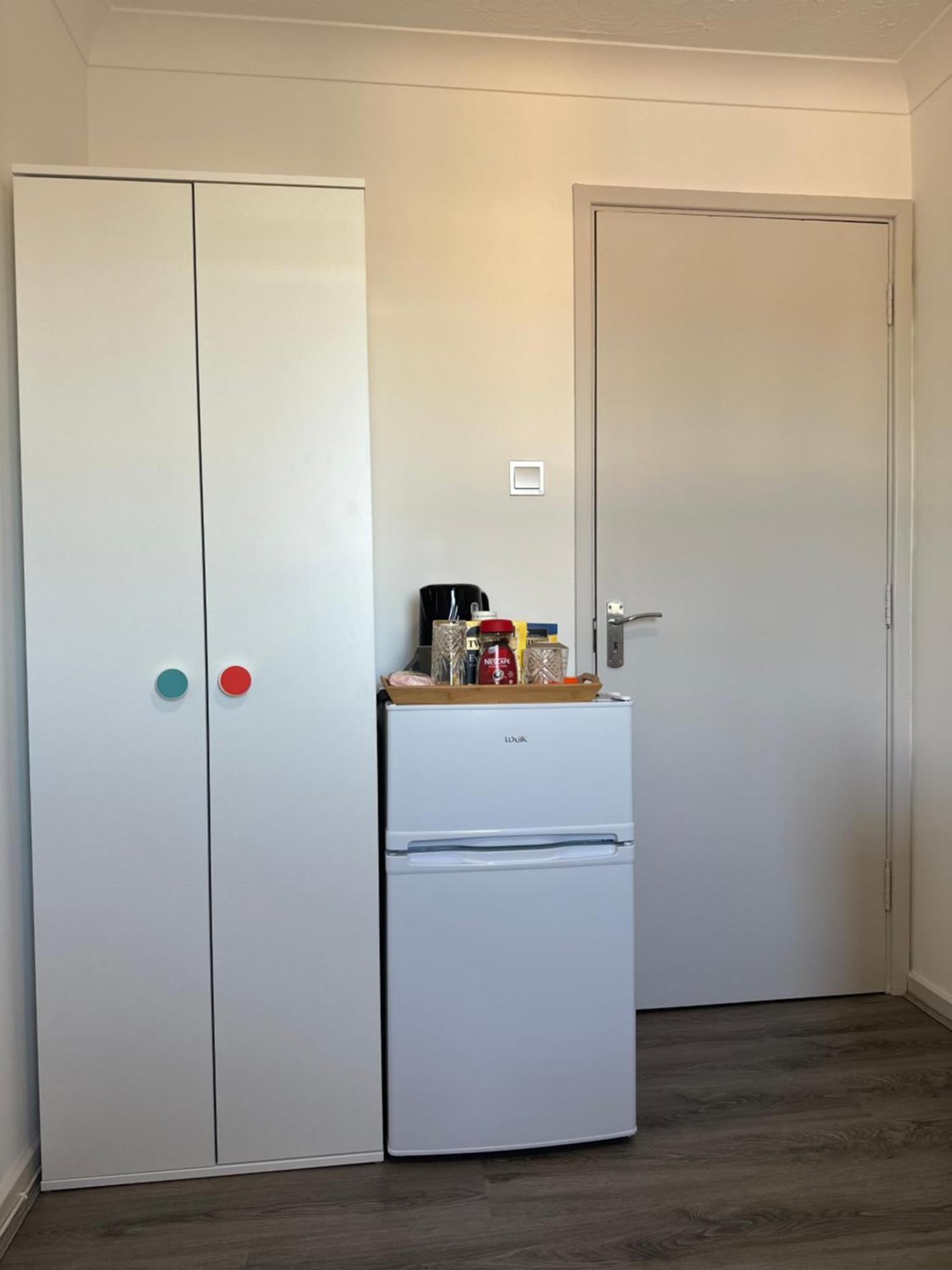 Hlm Single Only Appartement Londres