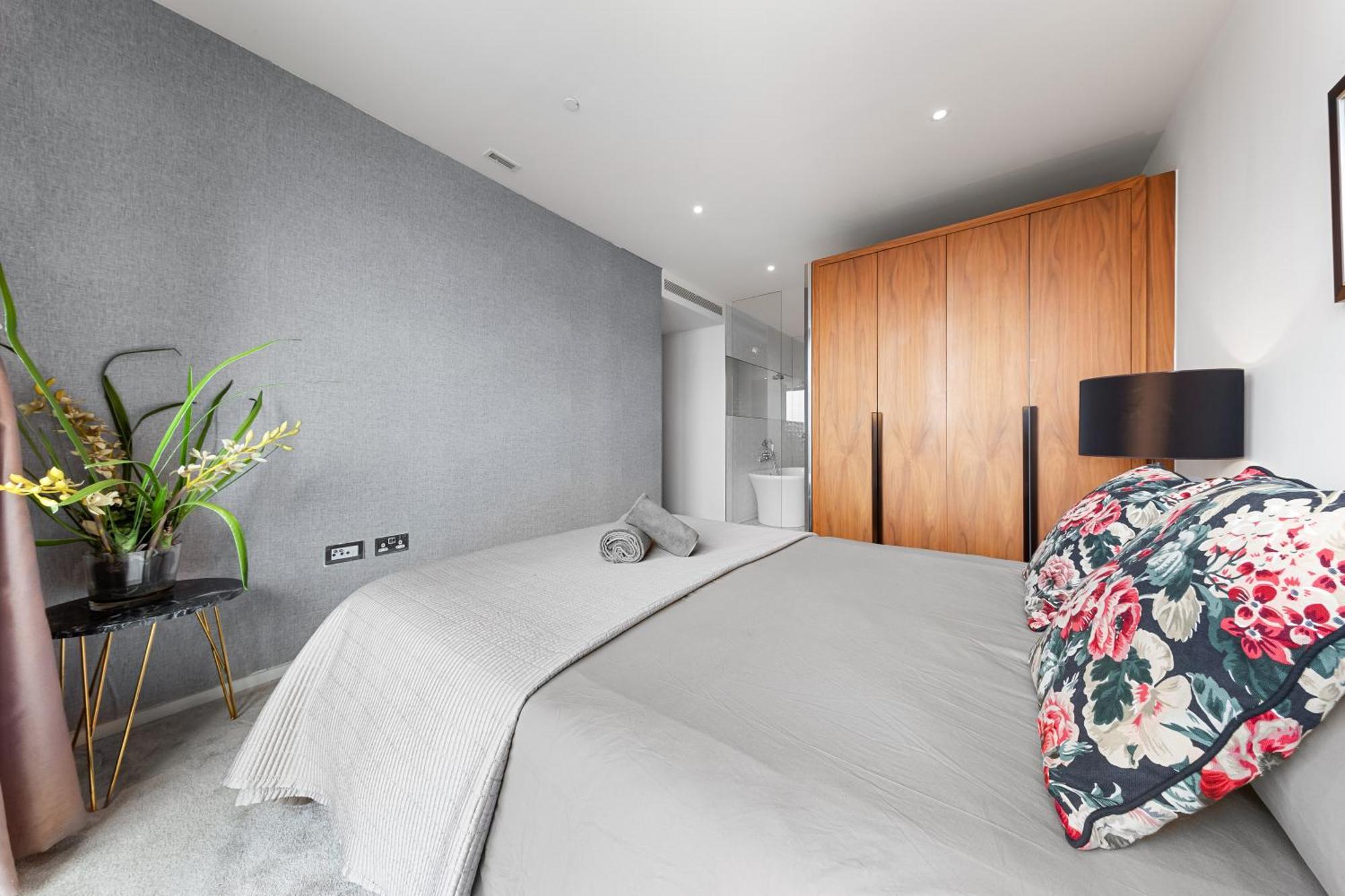 Leilighetshoteller River Panorama 2 Bedroom New Development London