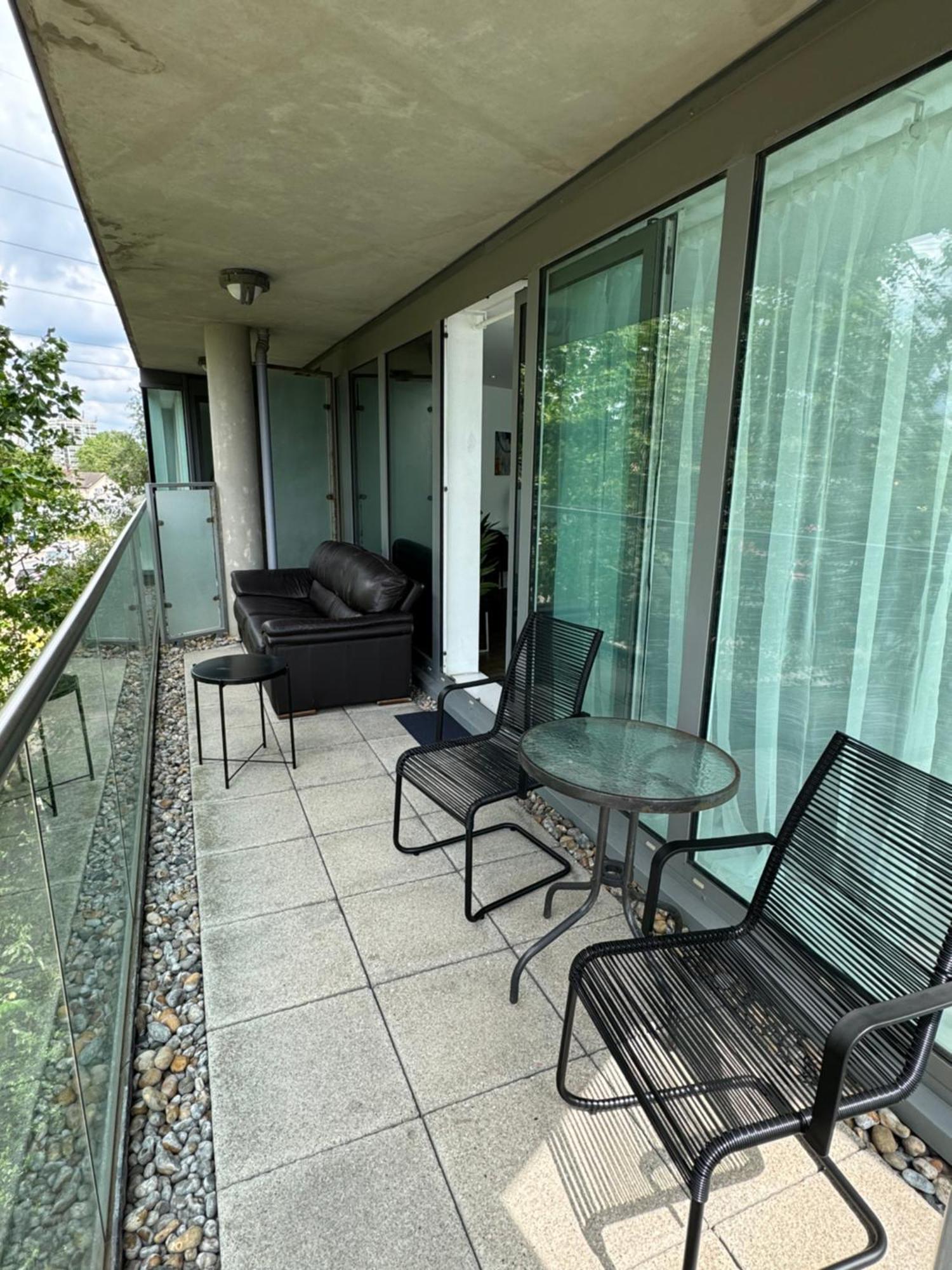 Luxury Dockview 3 Beds Excel London