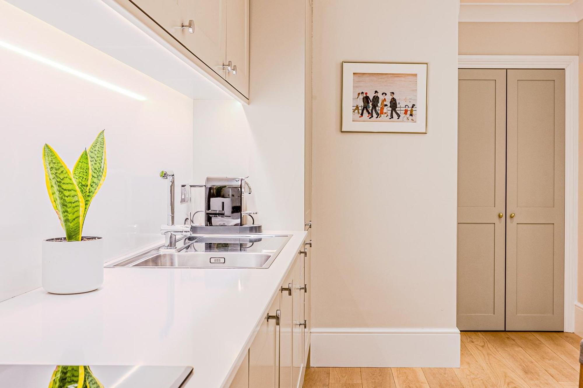 Immense Studio, Prime Location Belgravia, Chelsea Appartement *