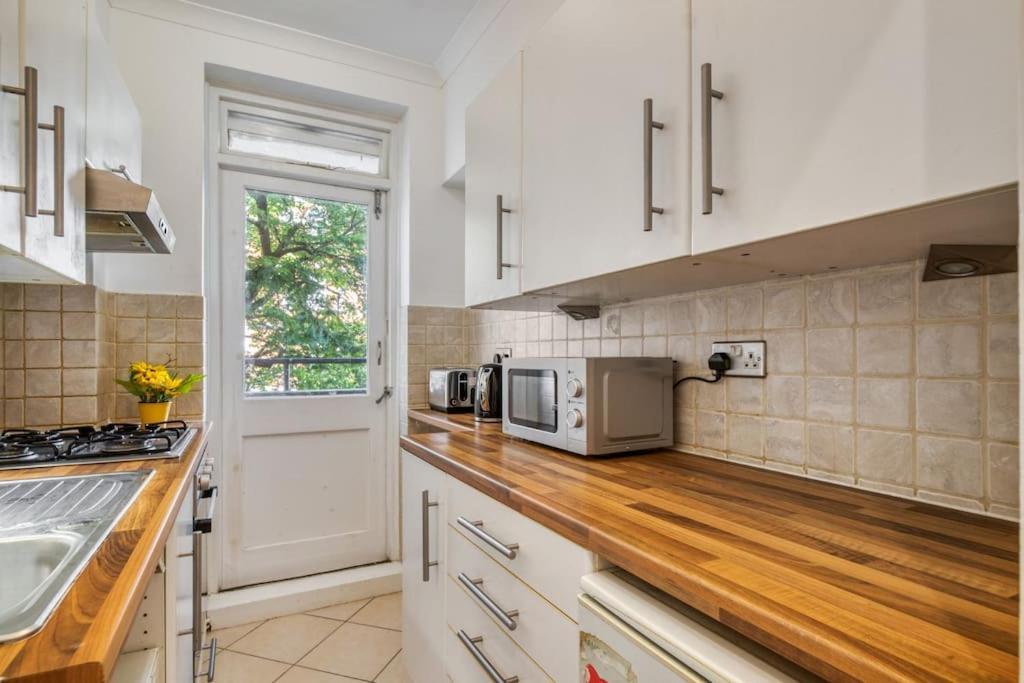 Apartment Luxstay Paddington - Sleeps Up To 6 London