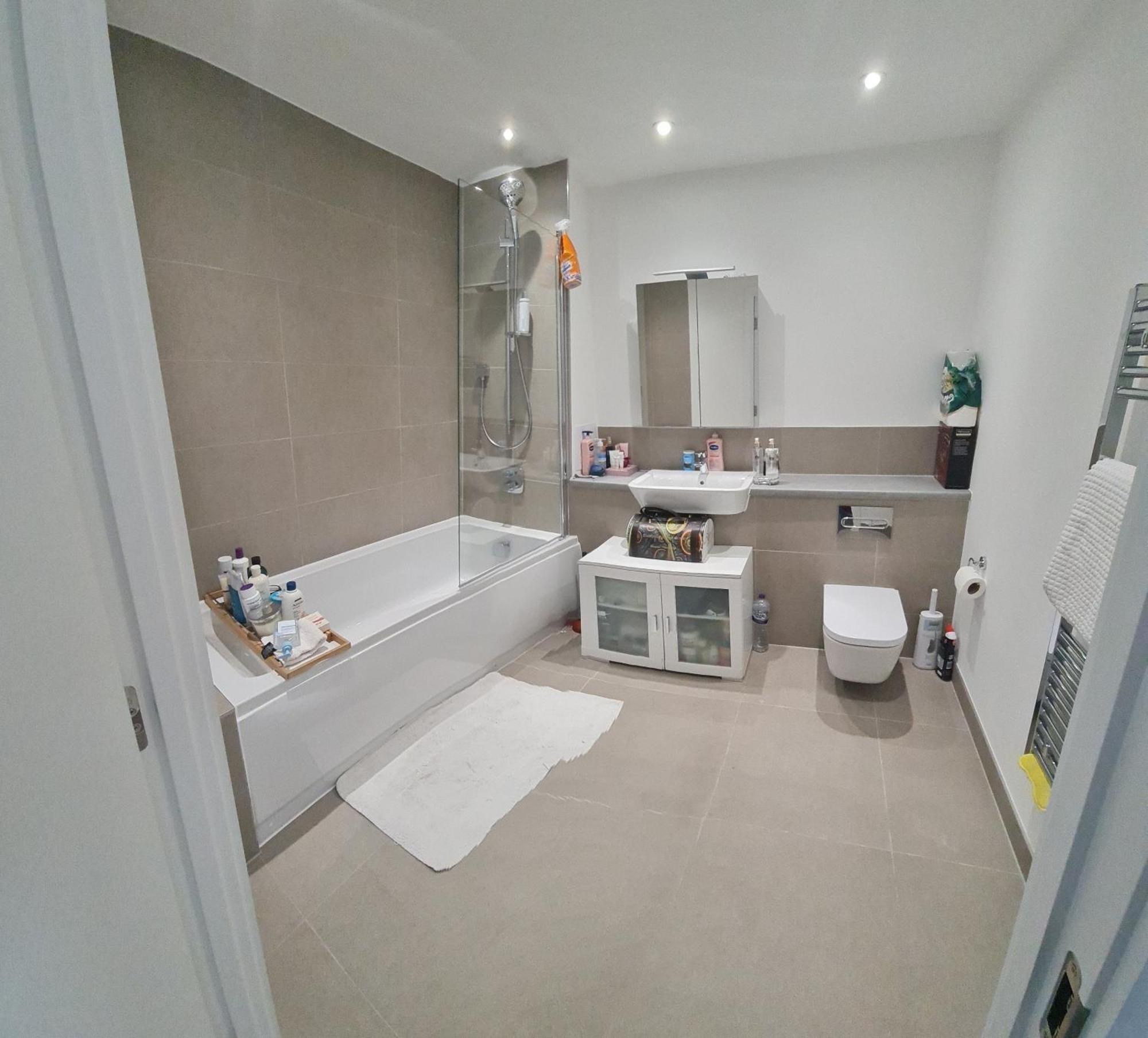 Wembley Stadium Comfort Stay Cosy Room With A View Concerts, Matches And More Holiday home London