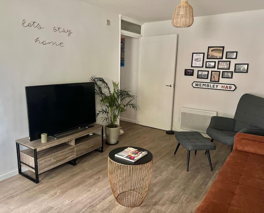 Appartamento Gorgeous Flat 10 Min Walk To Stadium Free Parking *