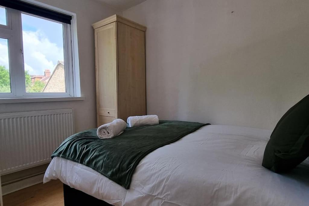 Apartment Entire Flat In Alexandra Palace