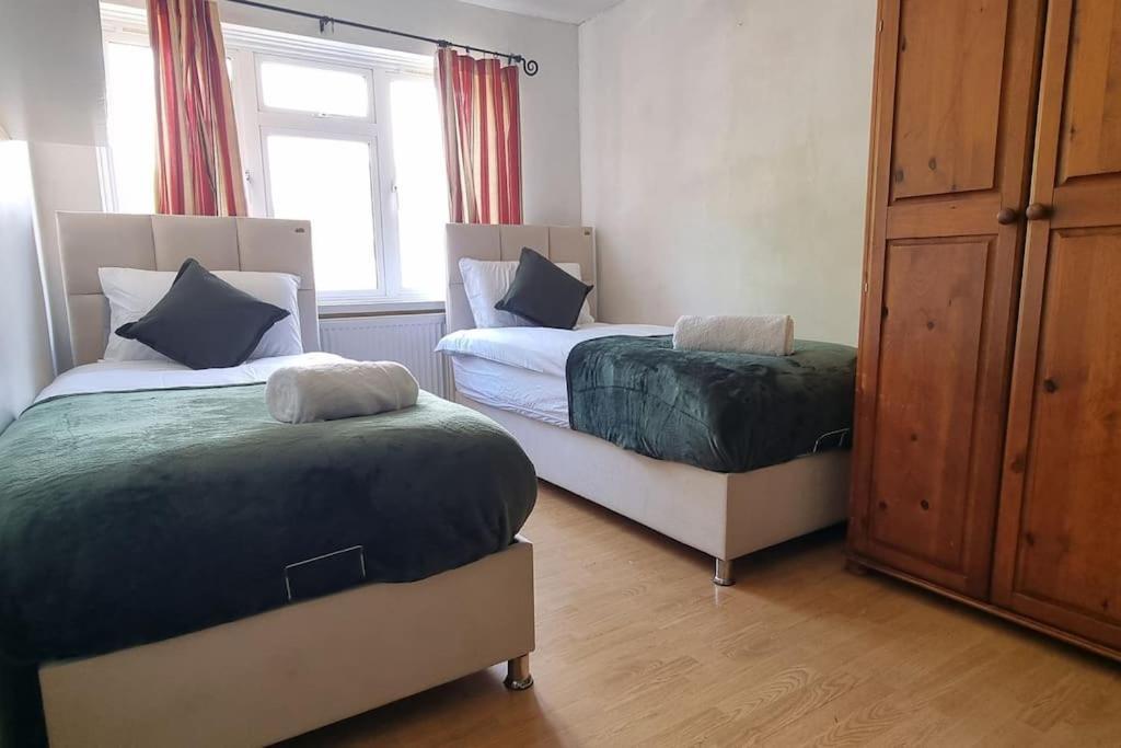 Apartment Entire Flat In Alexandra Palace