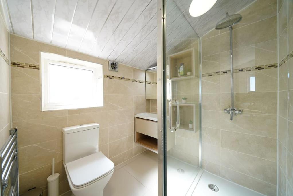 Apartment New 4 *