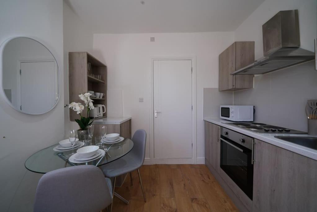 New 1 Apartment *