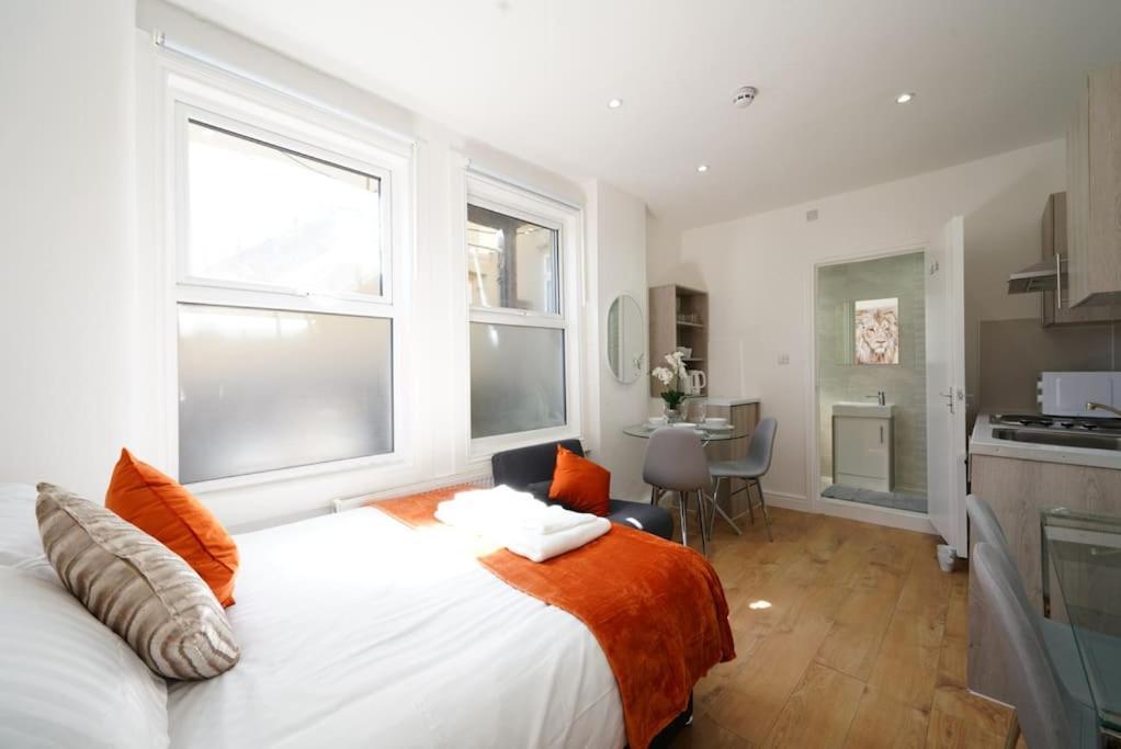 Apartment New 1 *