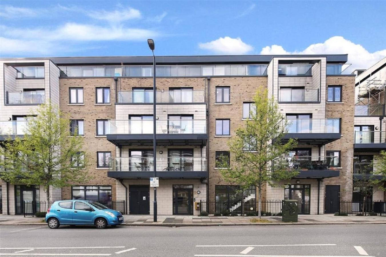 Lägenhet Exquisite One Bed With View And Near Tube